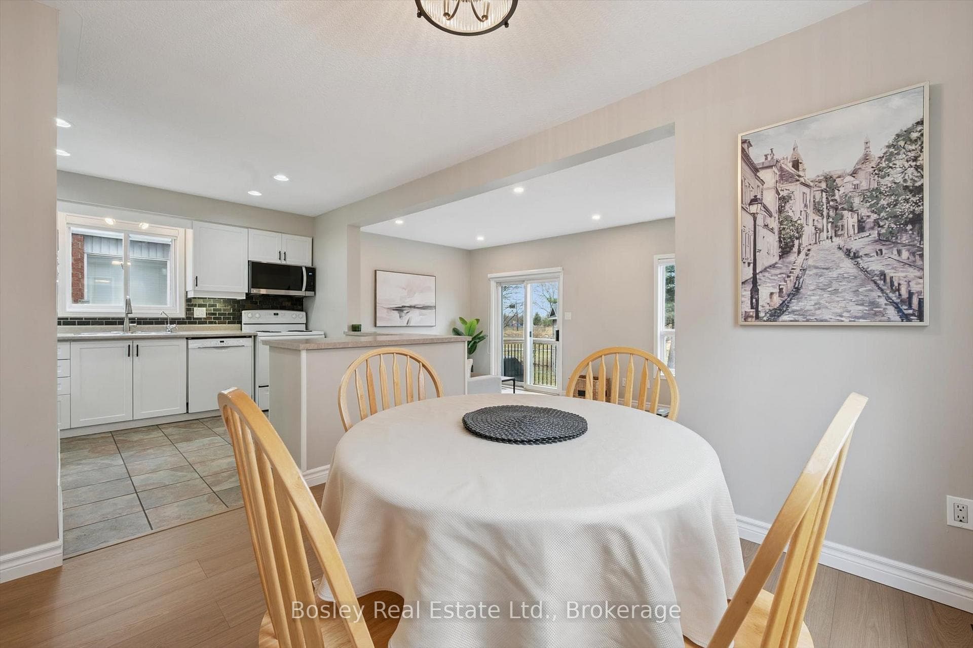 157 Rickson Avenue photo 9