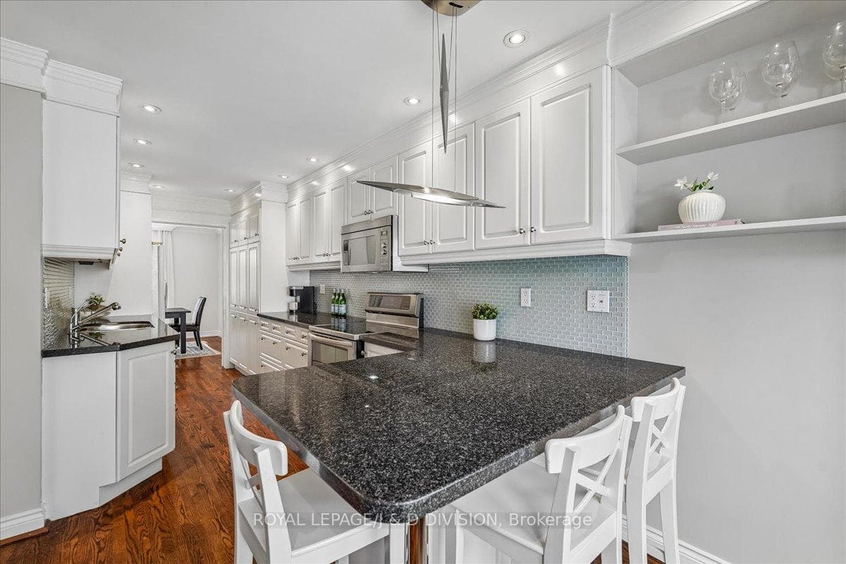 8 Crimson Millway N/A photo 10