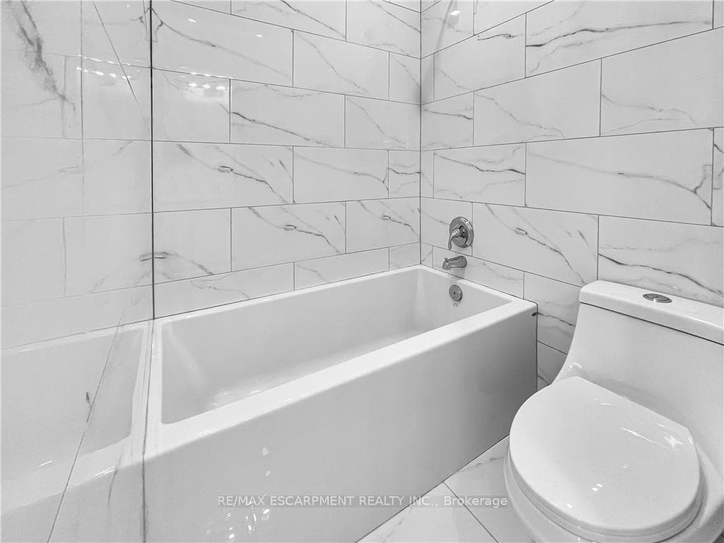 116 EAST 21st Street photo 20