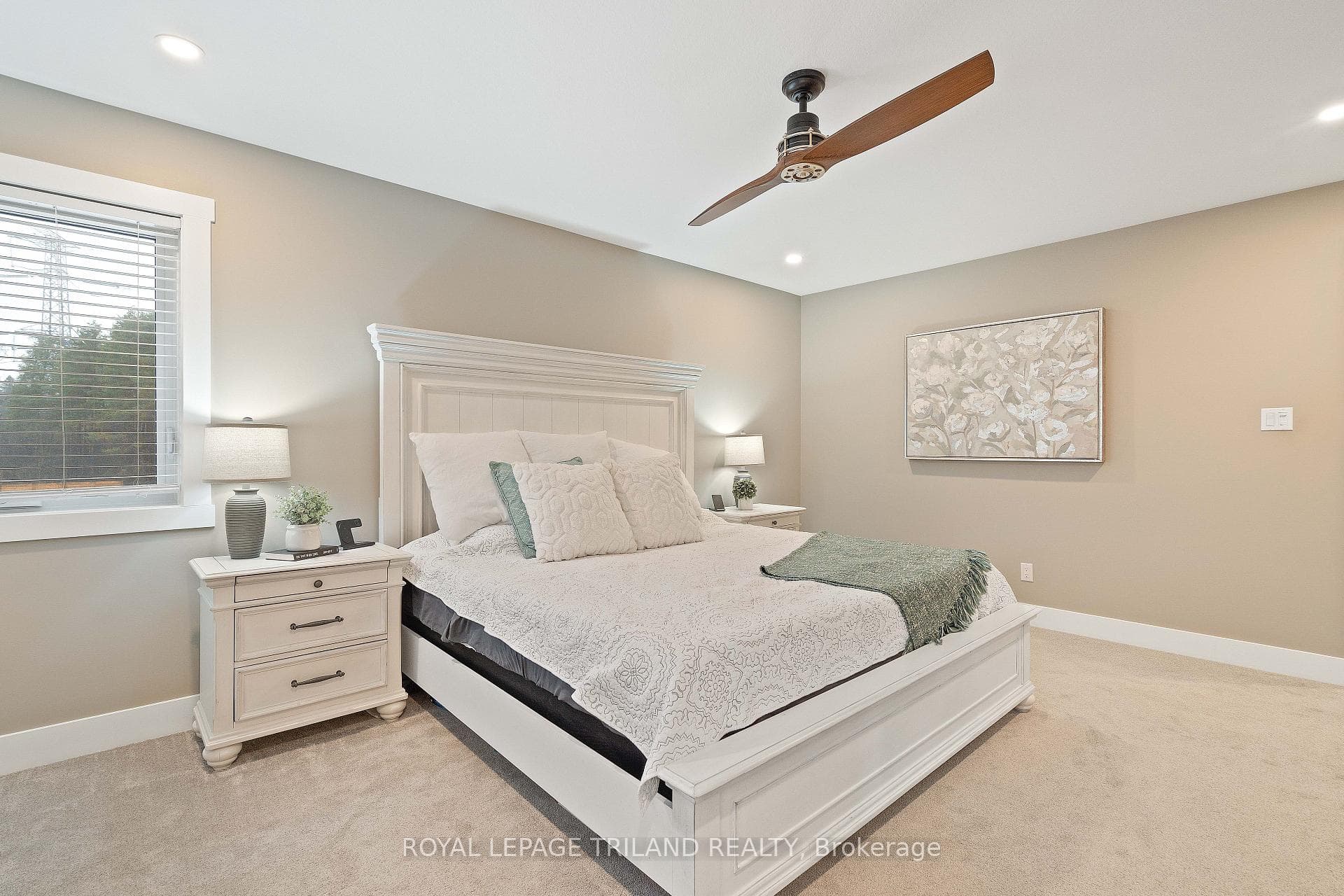 42 Cedarvale Lane photo 26