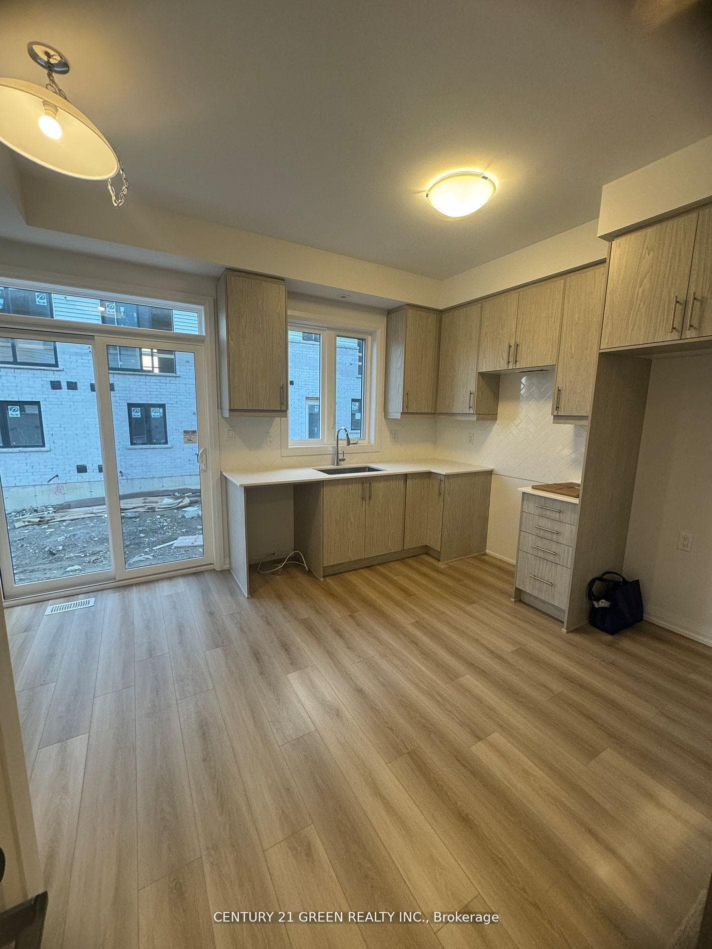 55 Tom Brown Drive Unit 85 photo 4