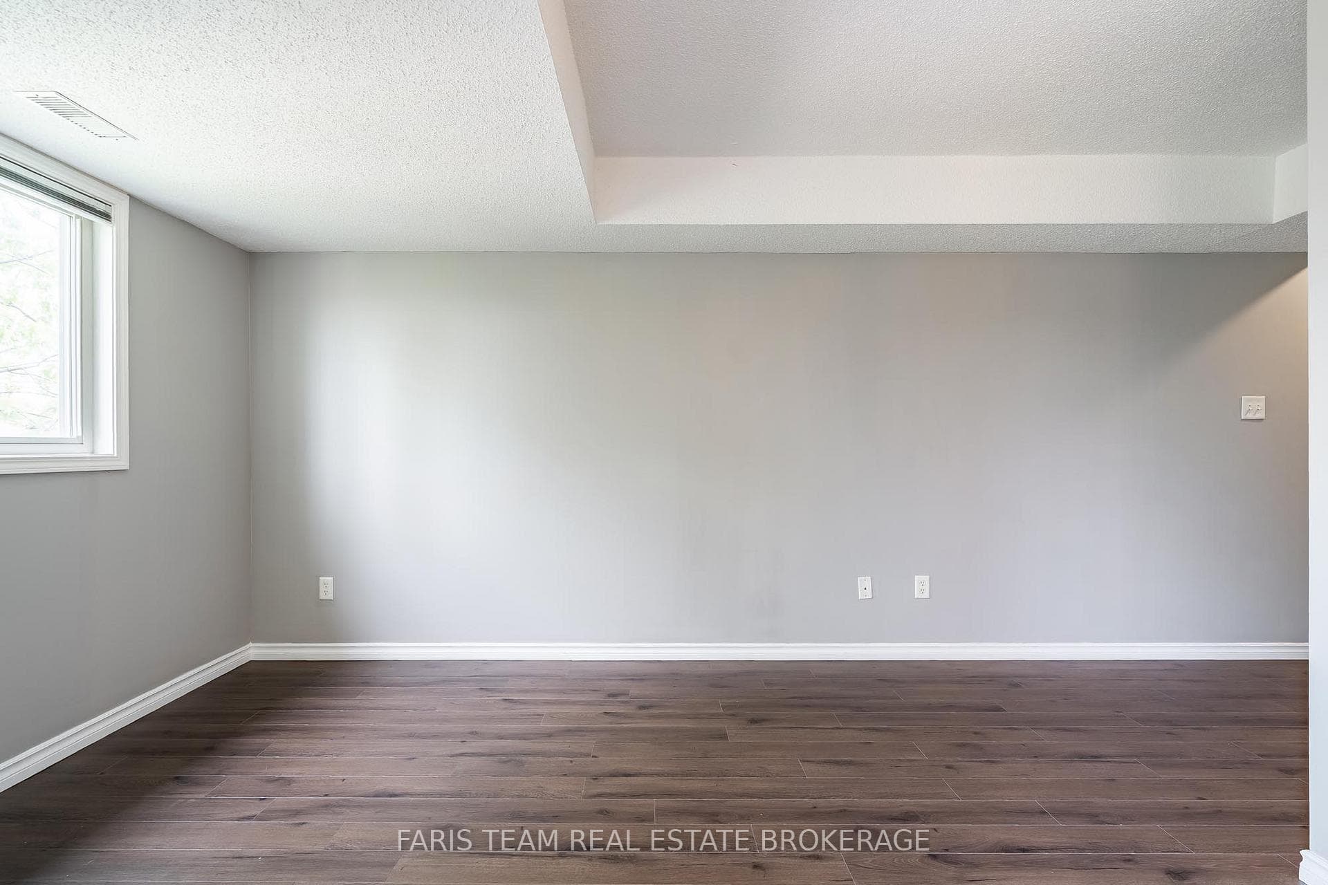 243 Ferndale Drive Unit 76 photo 13