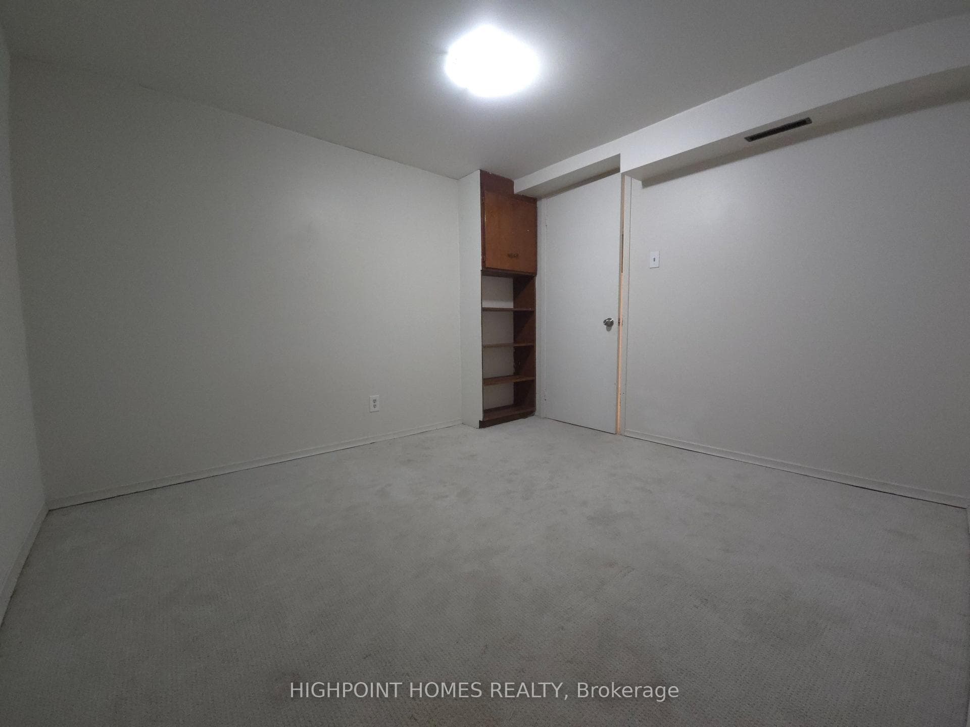 43 Tordale Crescent Unit Lower photo 10