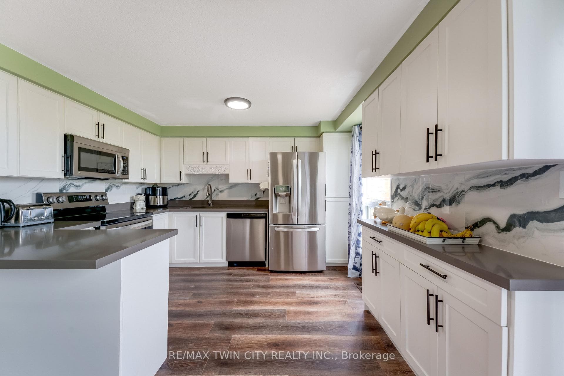 235 Red Clover Court photo 7