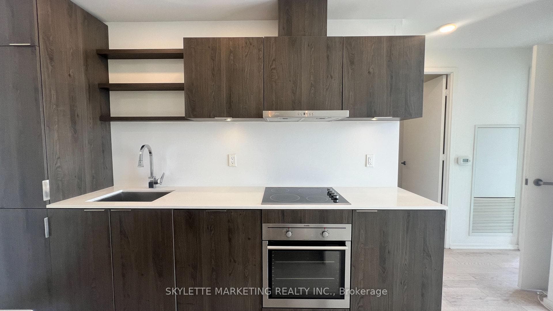 16 Bonnycastle Street Unit 2807 photo 5