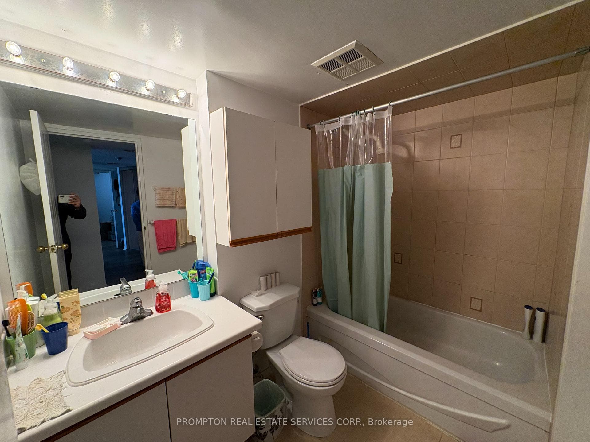 150 Alton Towers Circle Unit 1807 photo 7