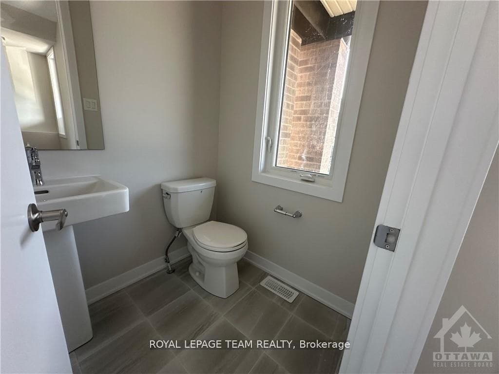 199 Conservancy Drive photo 2