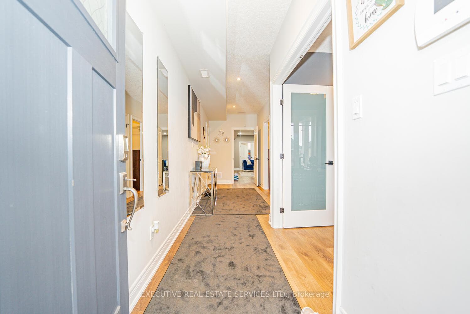 2848 King Street Unit 11 photo 8