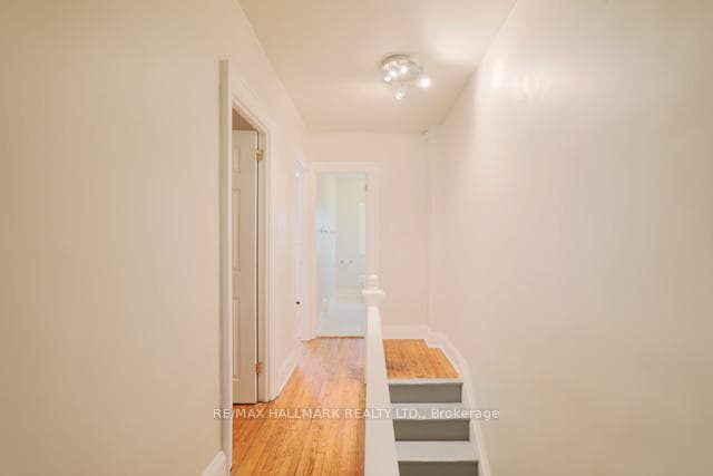 1481 Queen Street Unit Upper photo 11