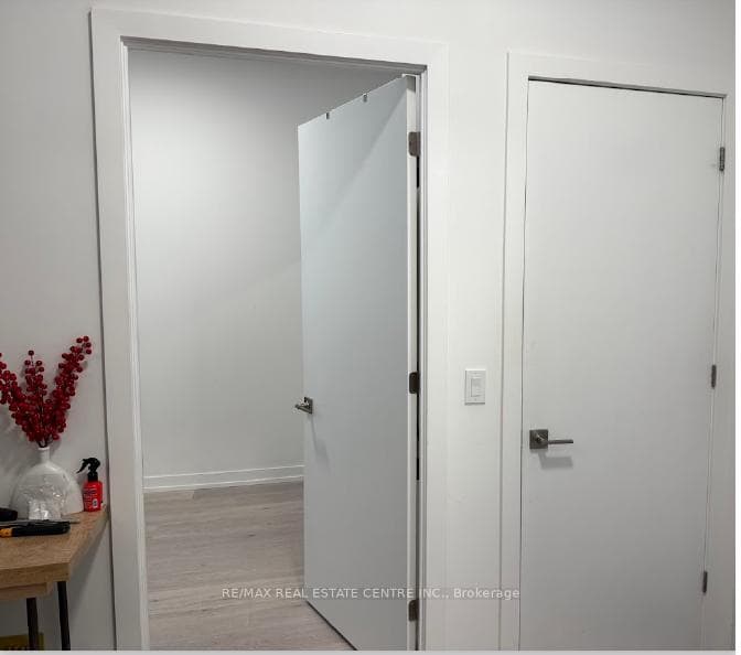 2501 Saw Whet Boulevard Unit 111 photo 11
