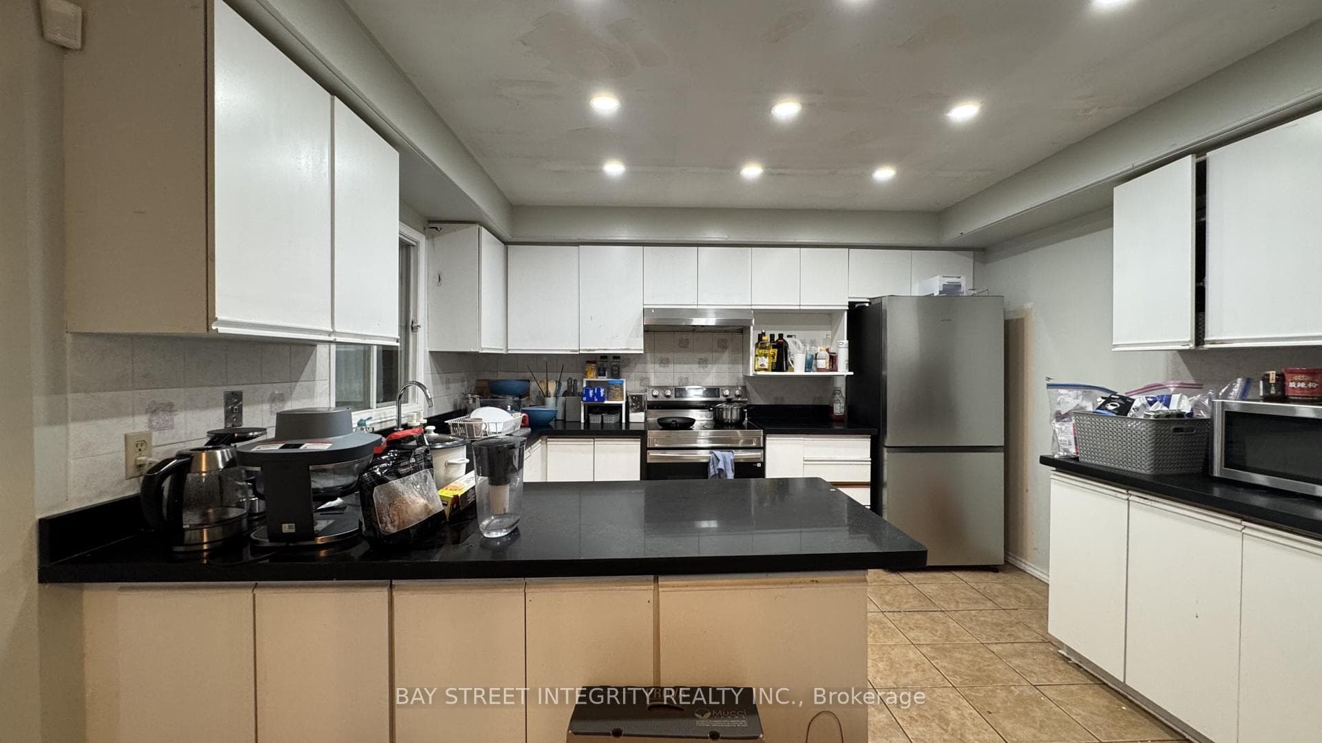 2 Glenheather Terrace Unit Upper photo 2