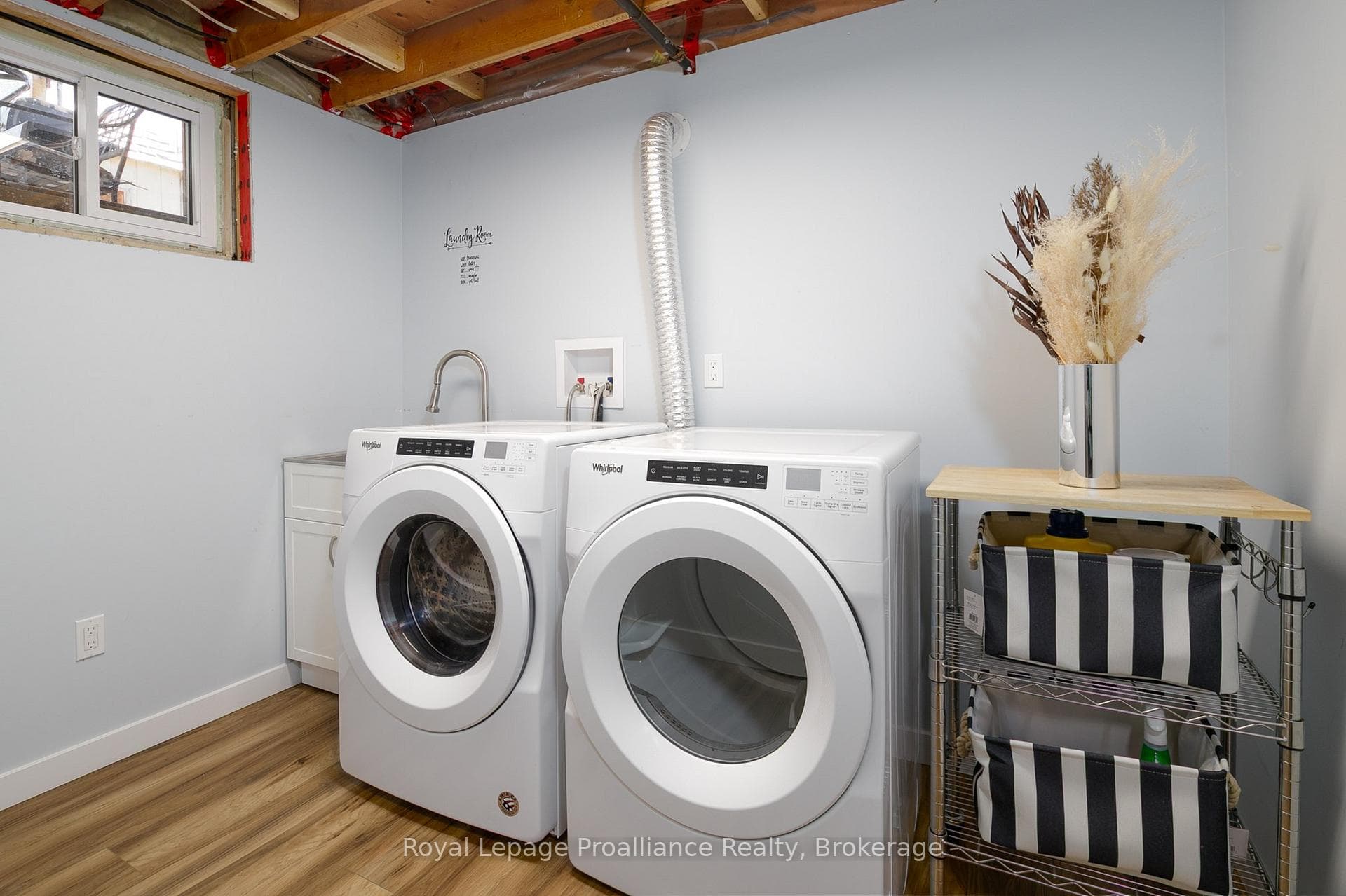 112 Prospect Hill photo 28