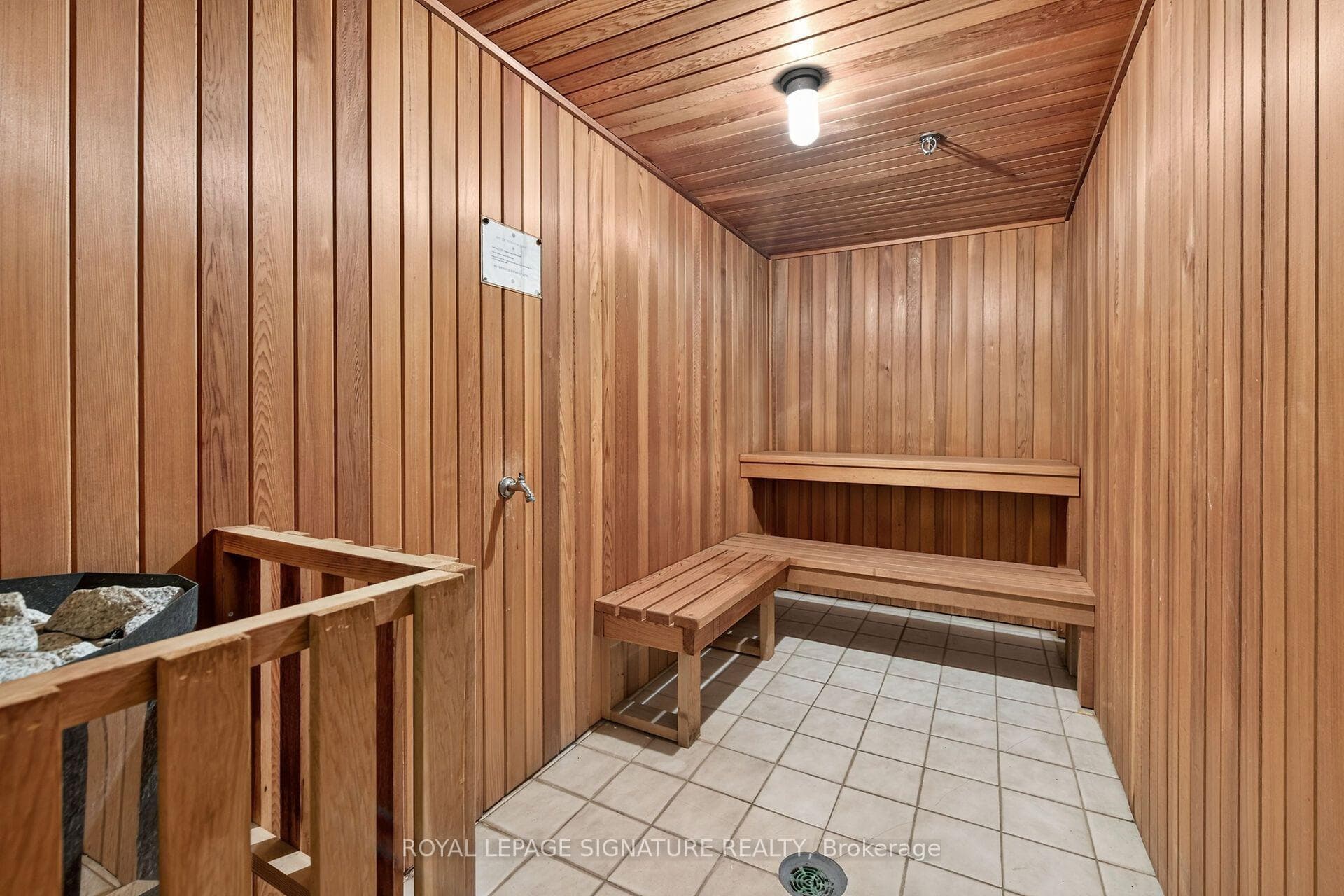 1237 North Shore Boulevard Unit 405 photo 44