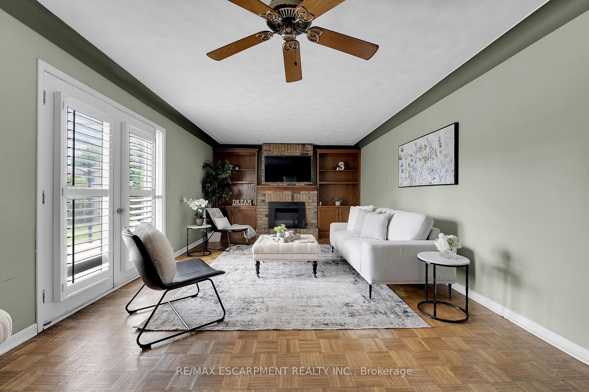 42 Nelles Street photo 14