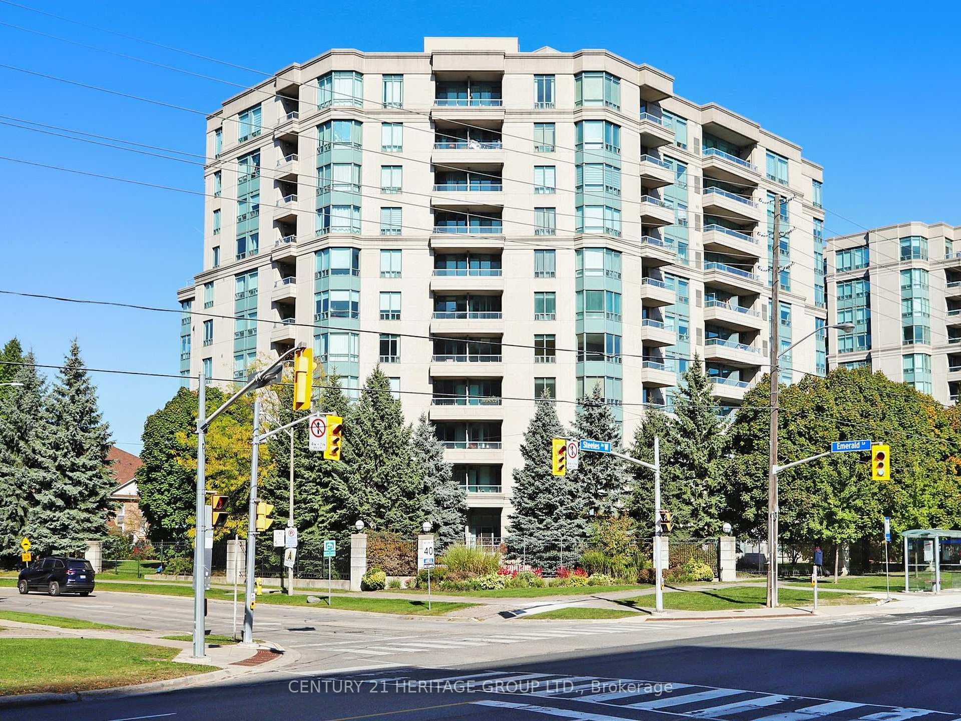 1 Emerald Lane Unit 204 photo 2