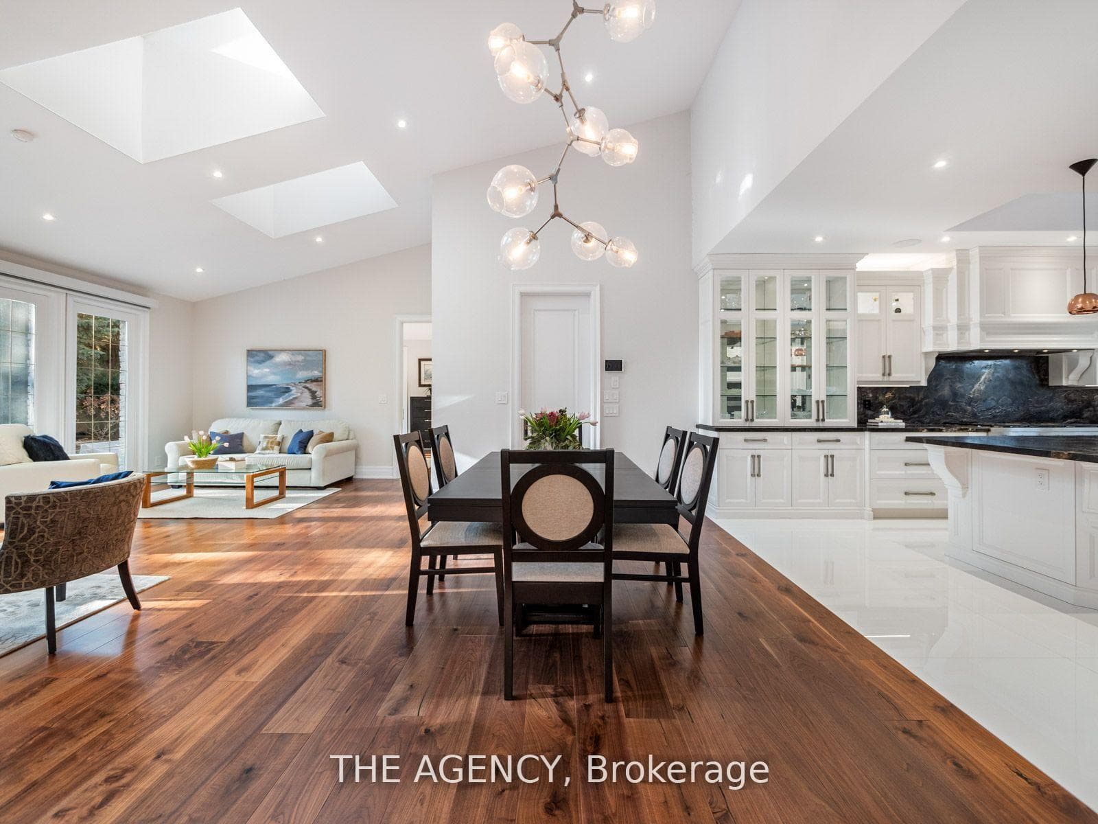 212 Lakeside Avenue photo 11