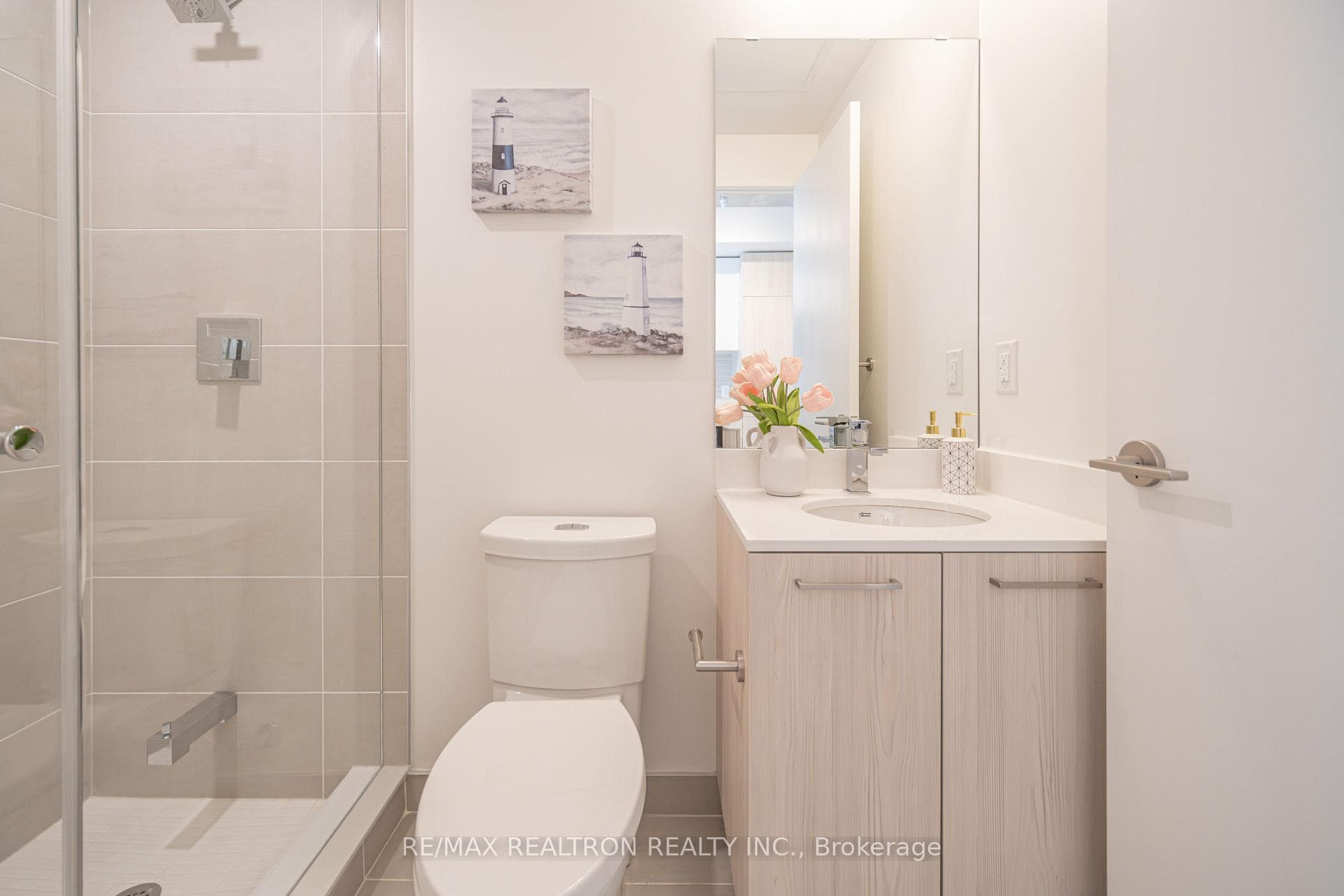65 Mutual Street Unit 3008 photo 23