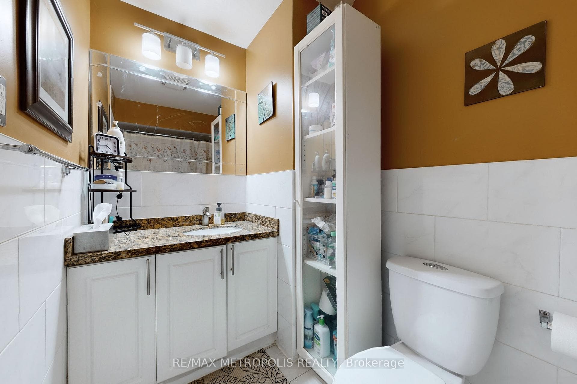 82 Laskay Crescent photo 16