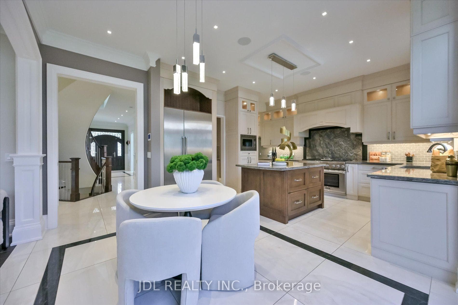 38A Doverwood Court photo 7
