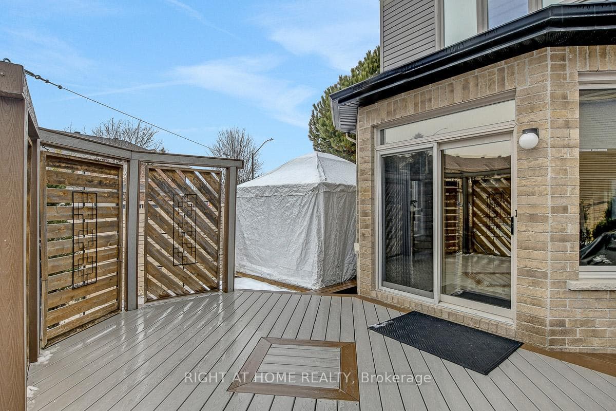 701 Everlasting Crescent photo 46
