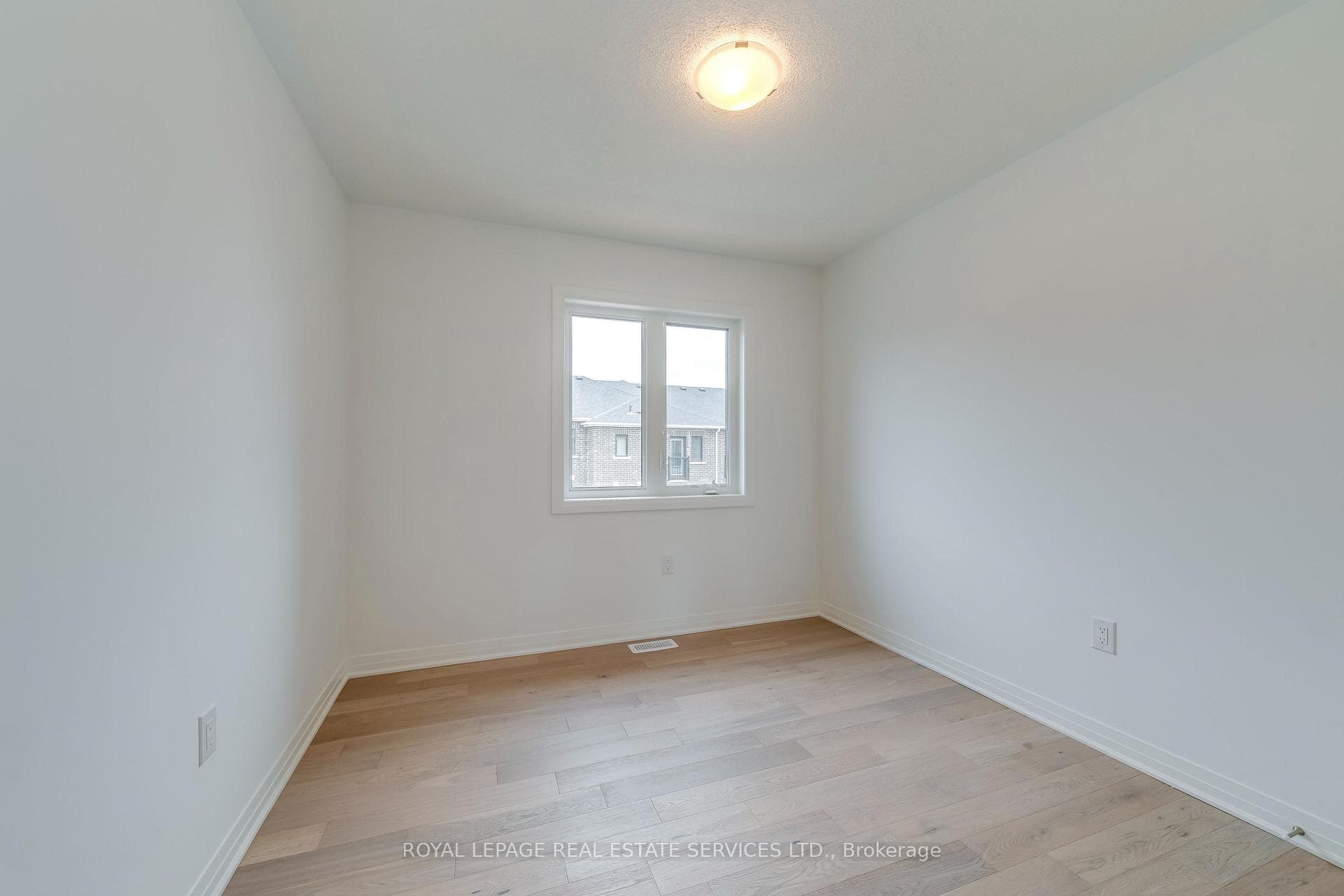 1382 William Halton Parkway photo 34