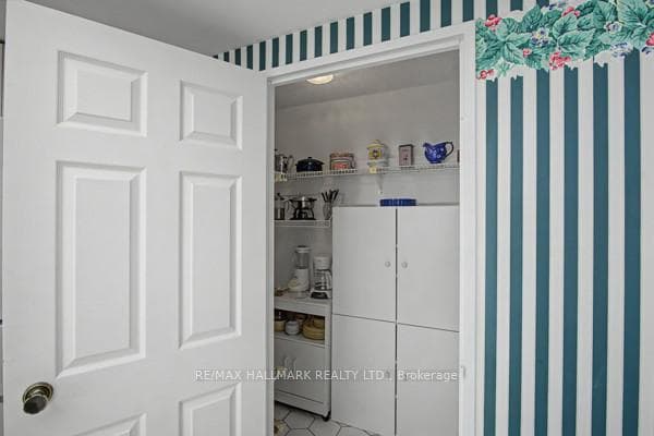 131 Torresdale Avenue Unit 1002 photo 16