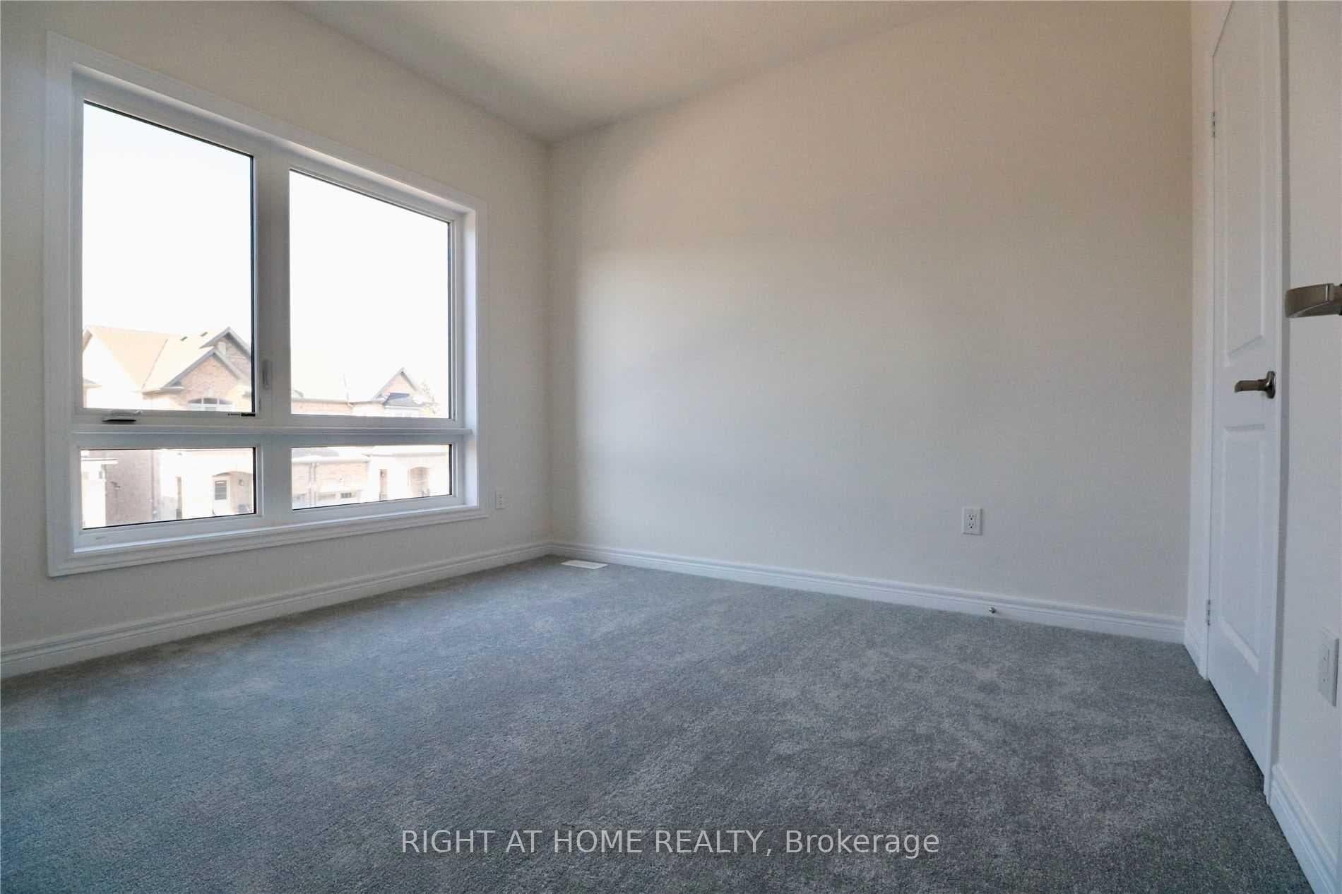 9 Conarty Crescent photo 14