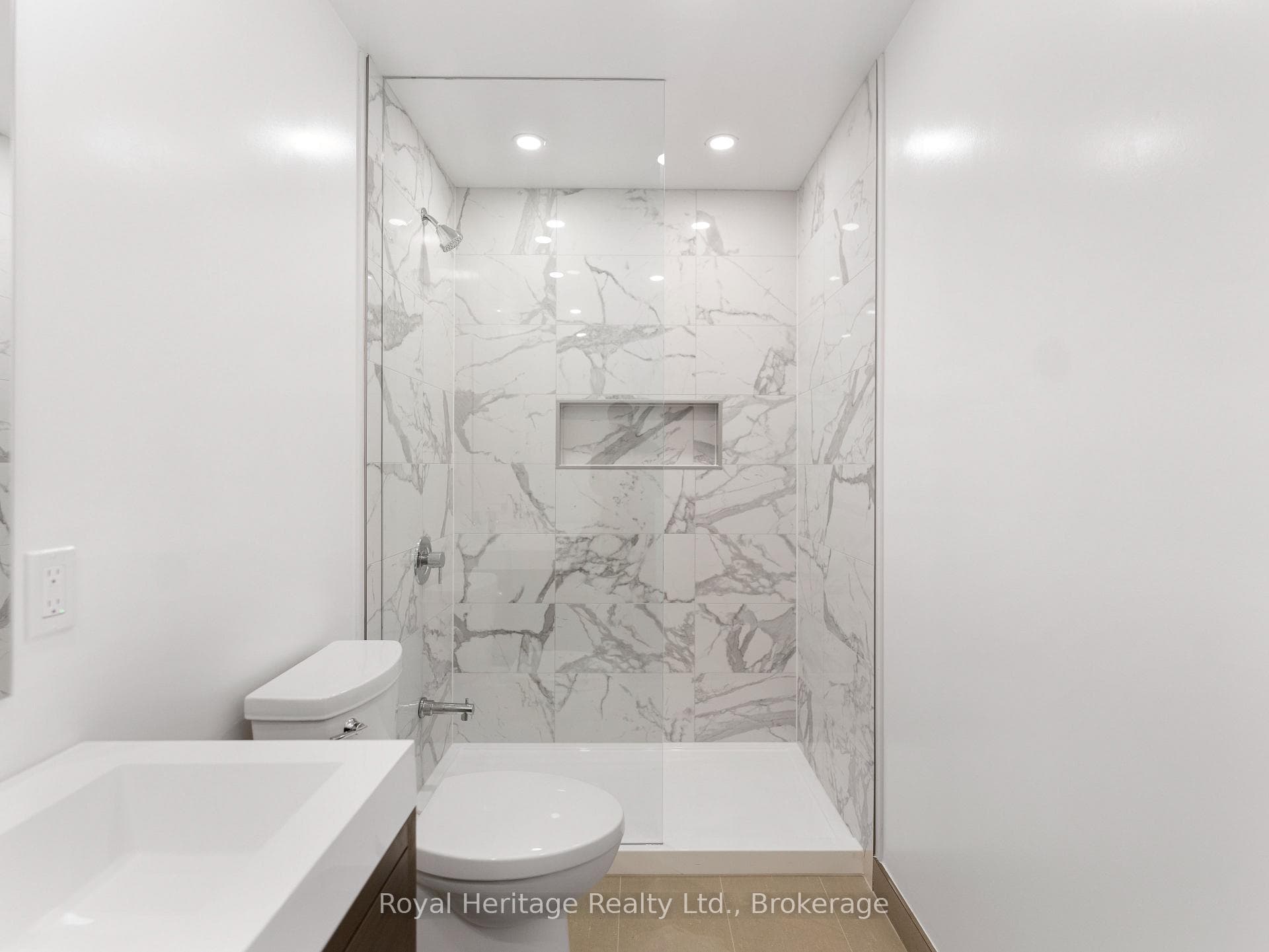 Ensuite bathroom