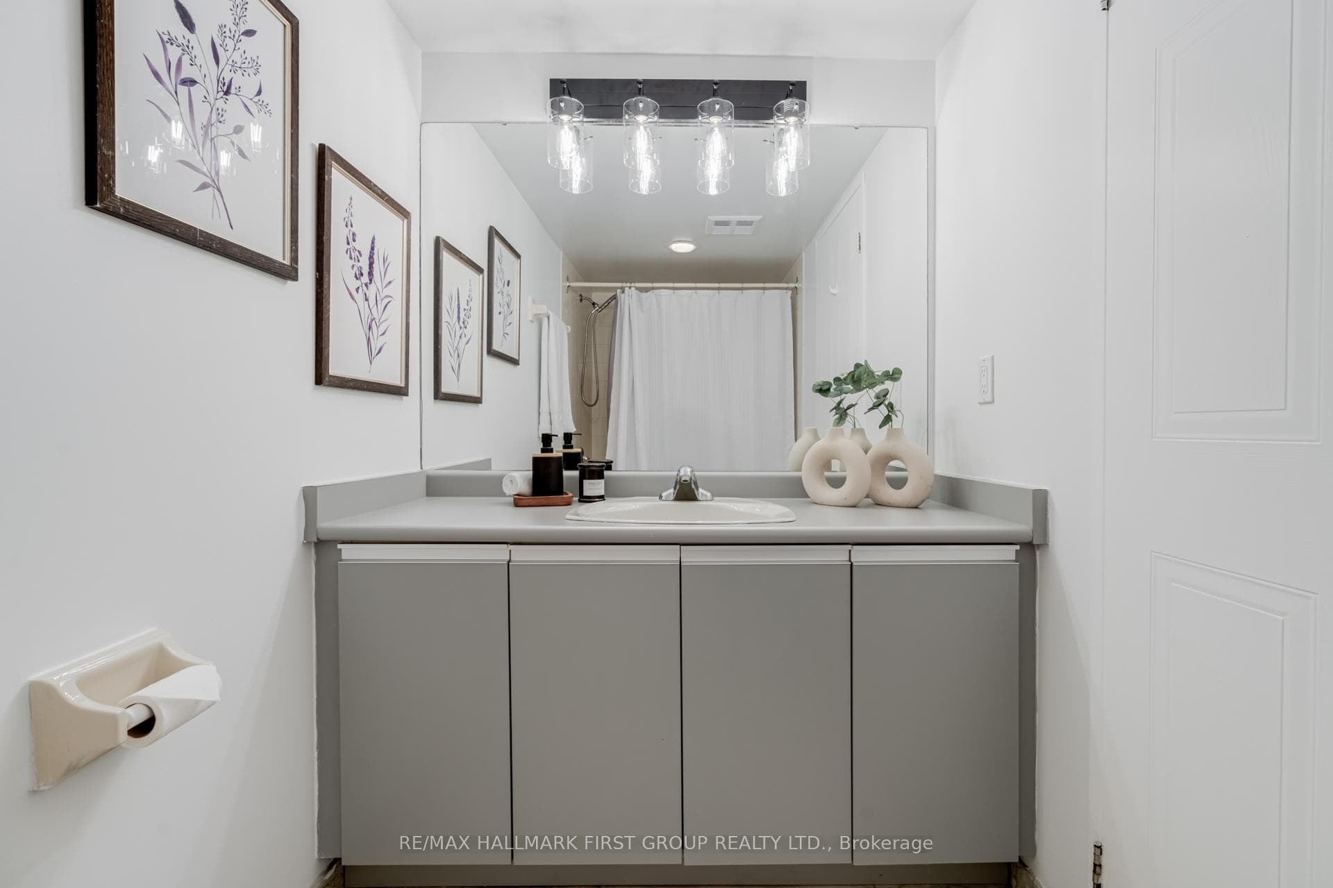 11753 Sheppard Avenue Unit 1122 photo 17