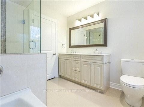 104 St Leonard's Avenue photo 12
