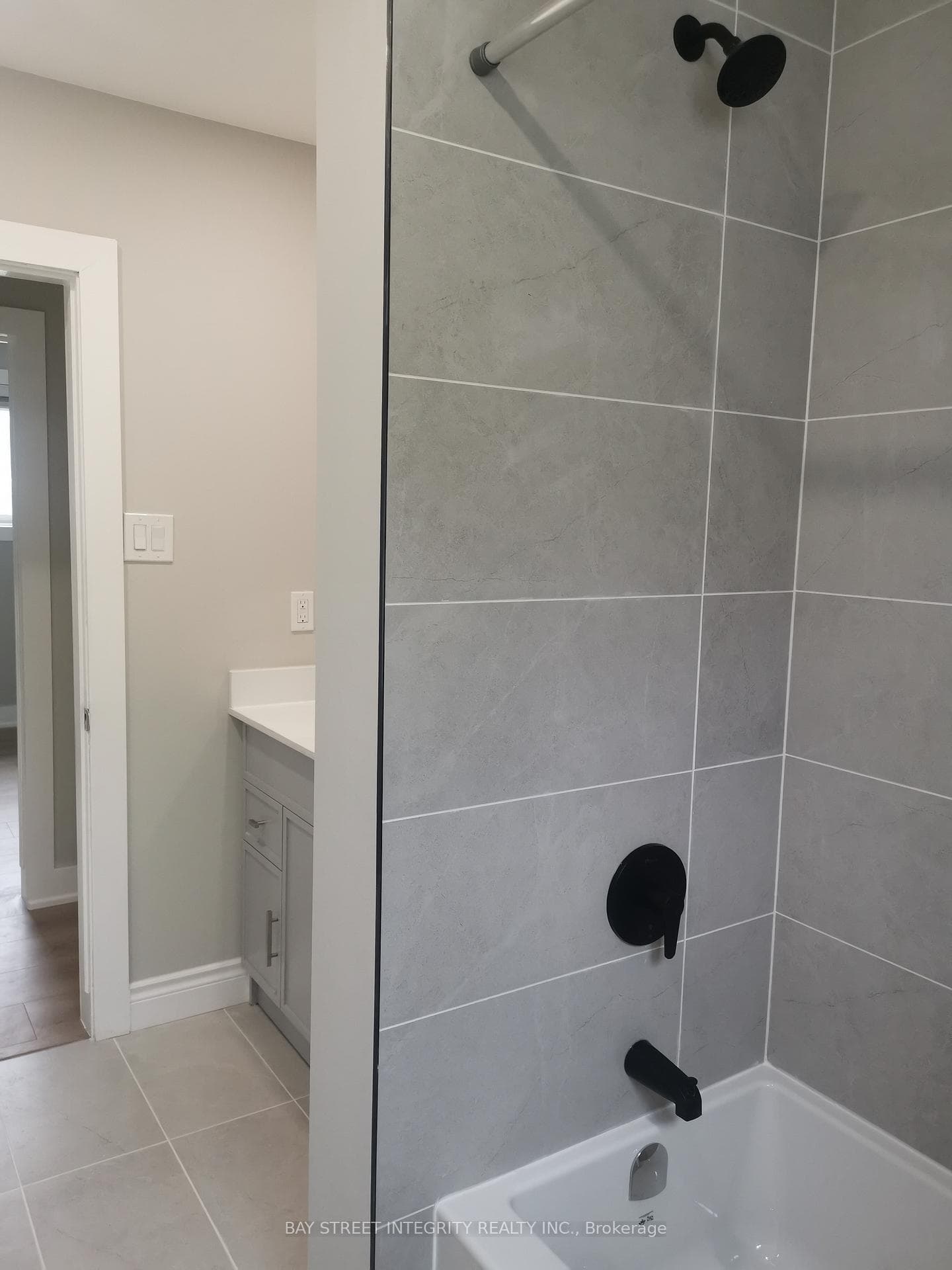 3527 Rexway Drive photo 10