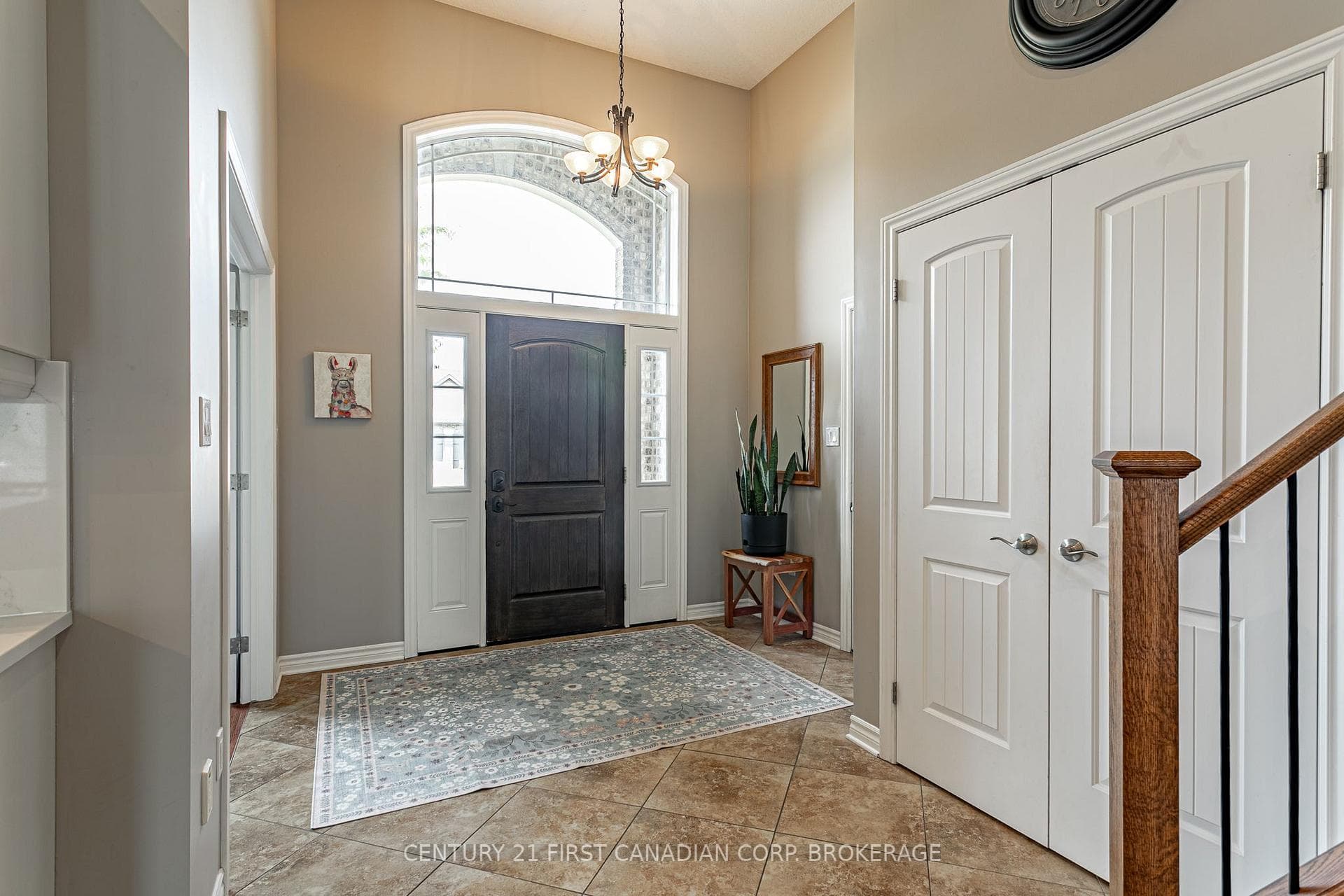 270 Boyd Boulevard photo 4