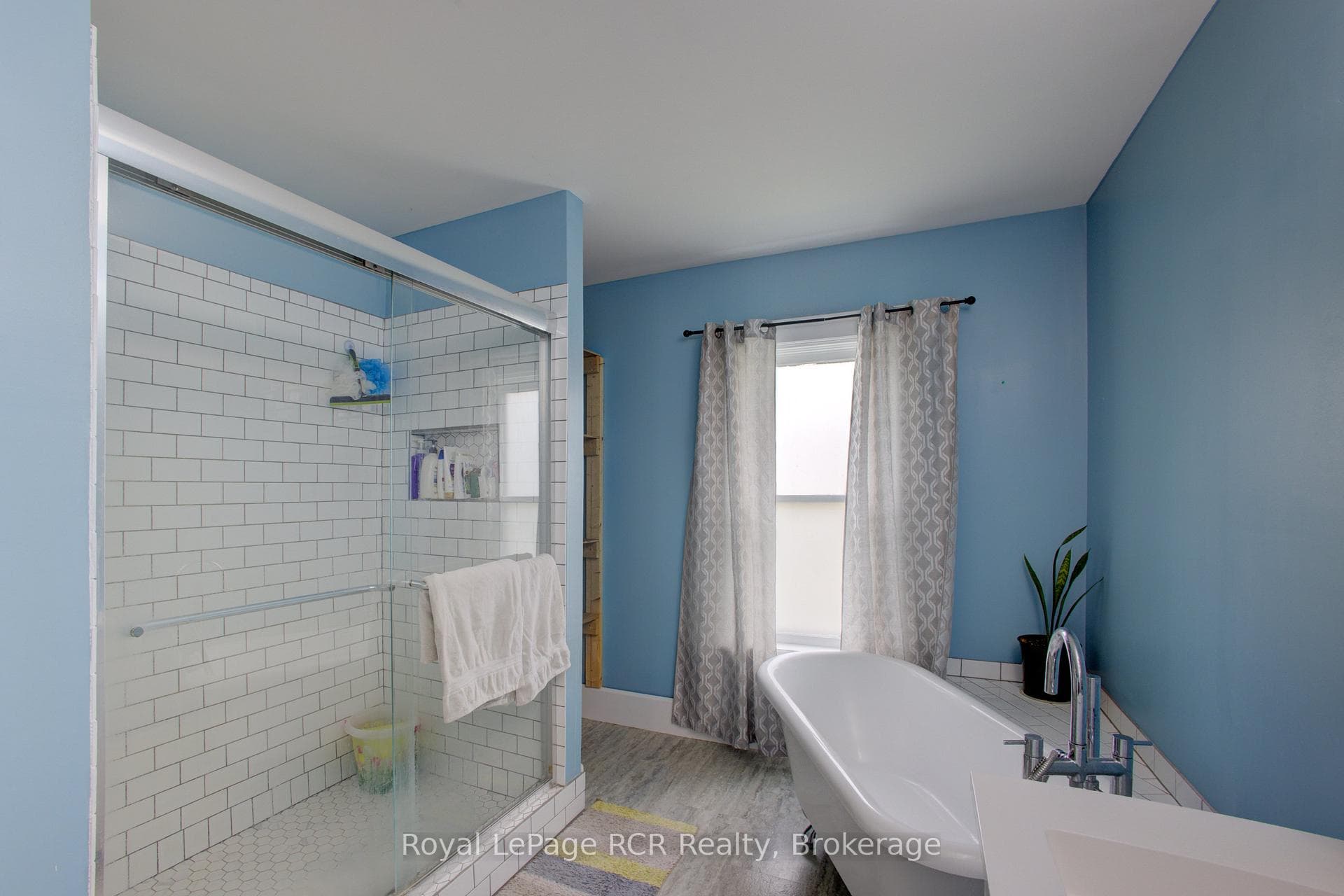 58 Mccutcheon Drive photo 20