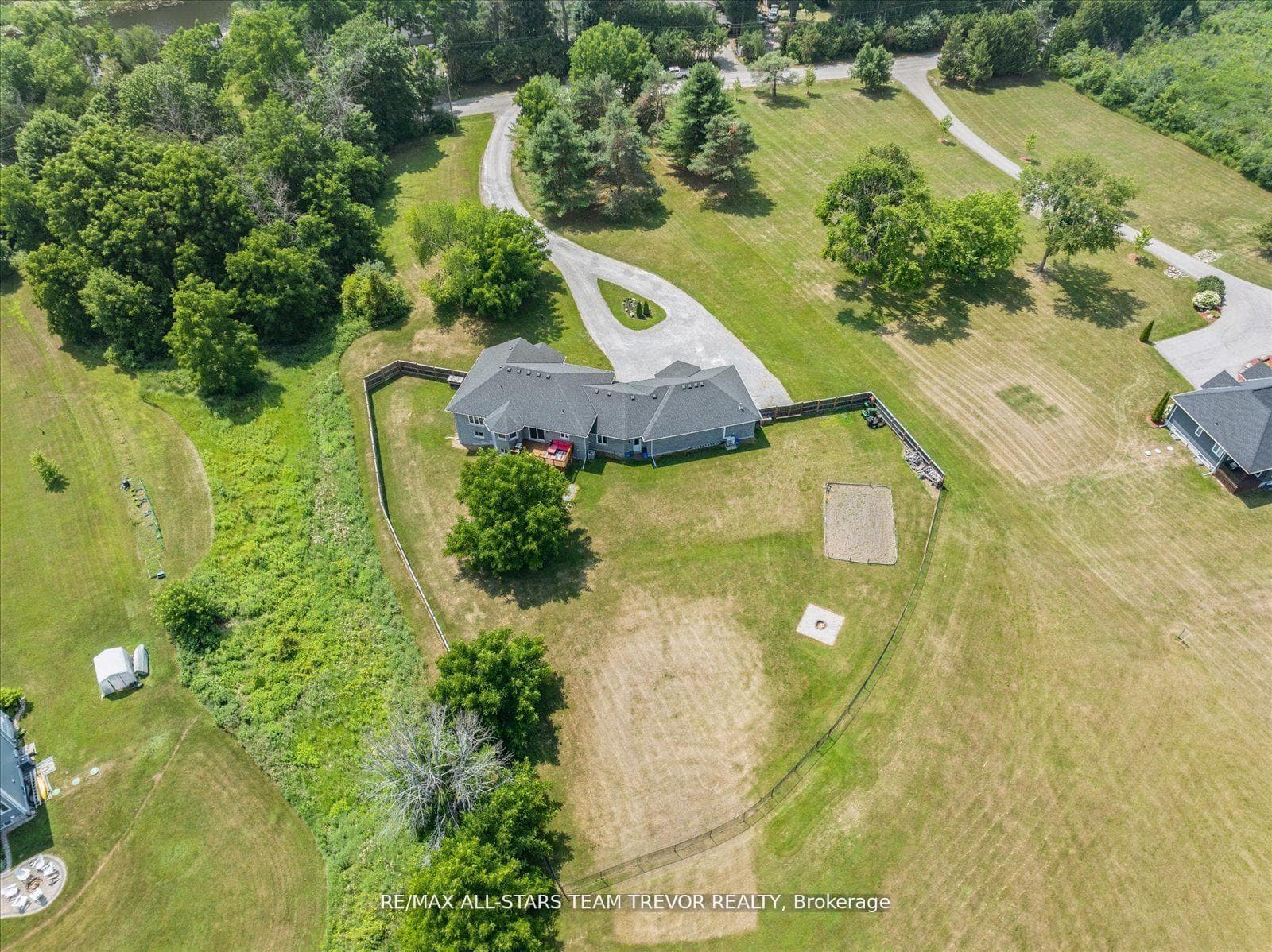 187 Riverbank Drive photo 46