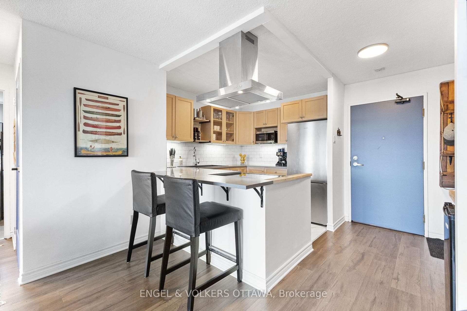 40 Landry Street Unit 1614 photo 4