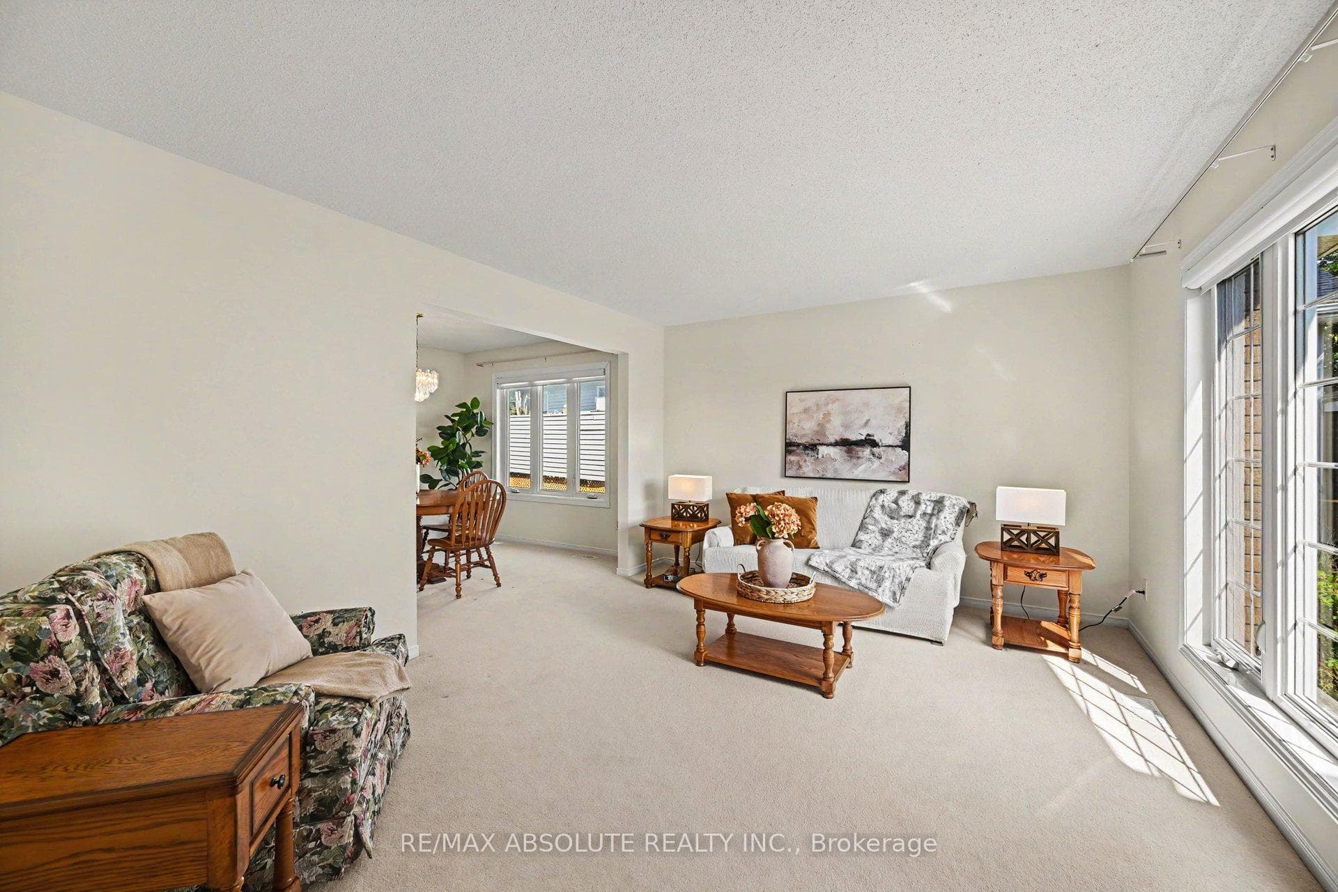 1 River Ridge Crescent photo 4