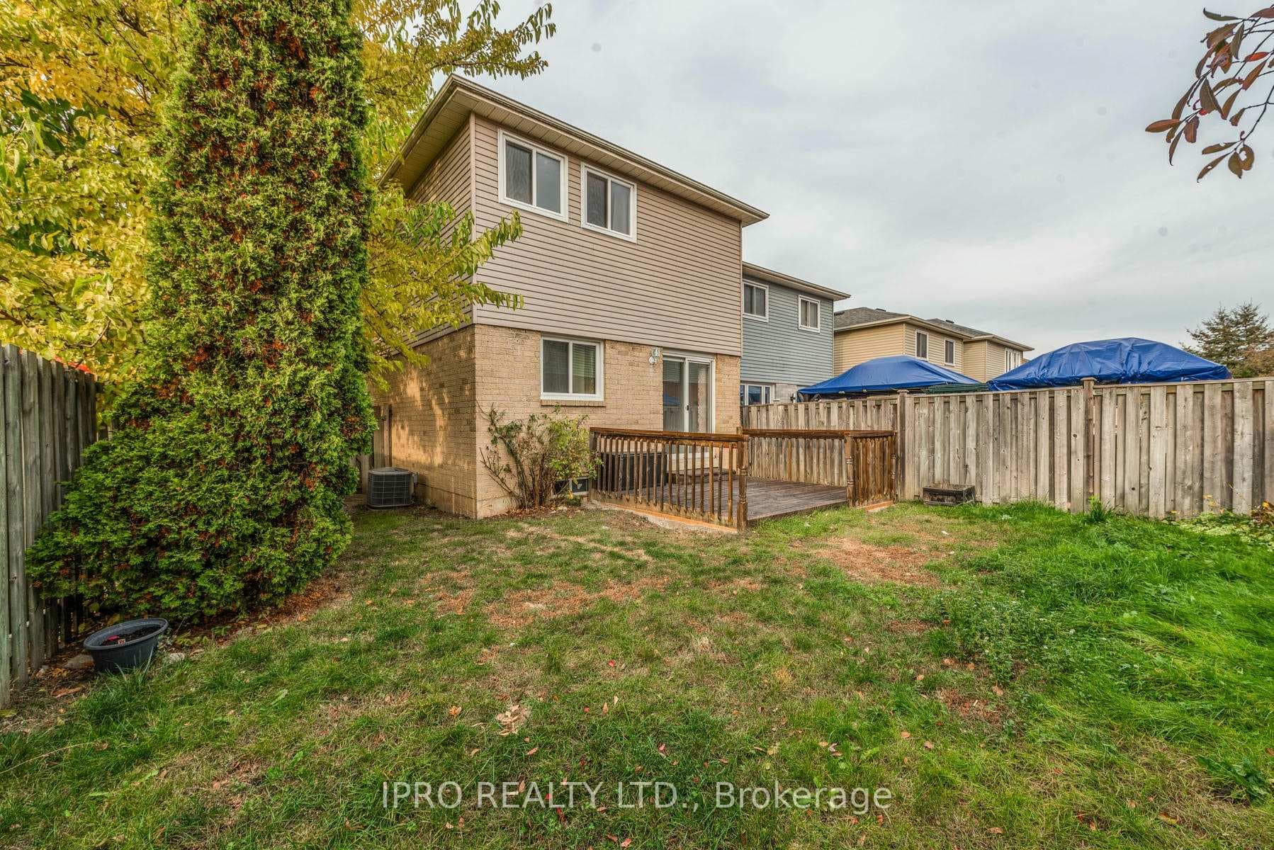 1666 McBrady Crescent photo 26