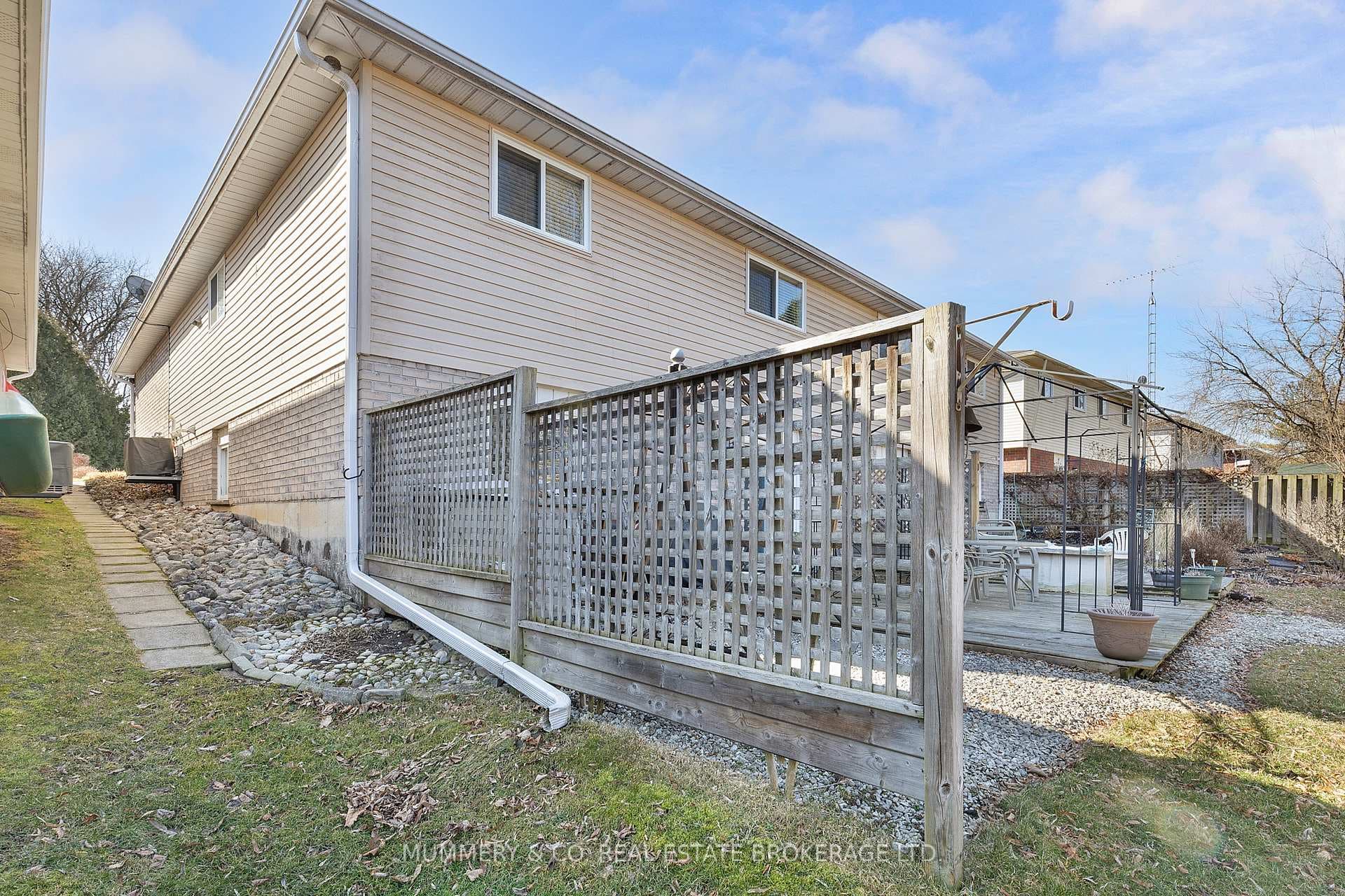 33B Lingwood Drive photo 28