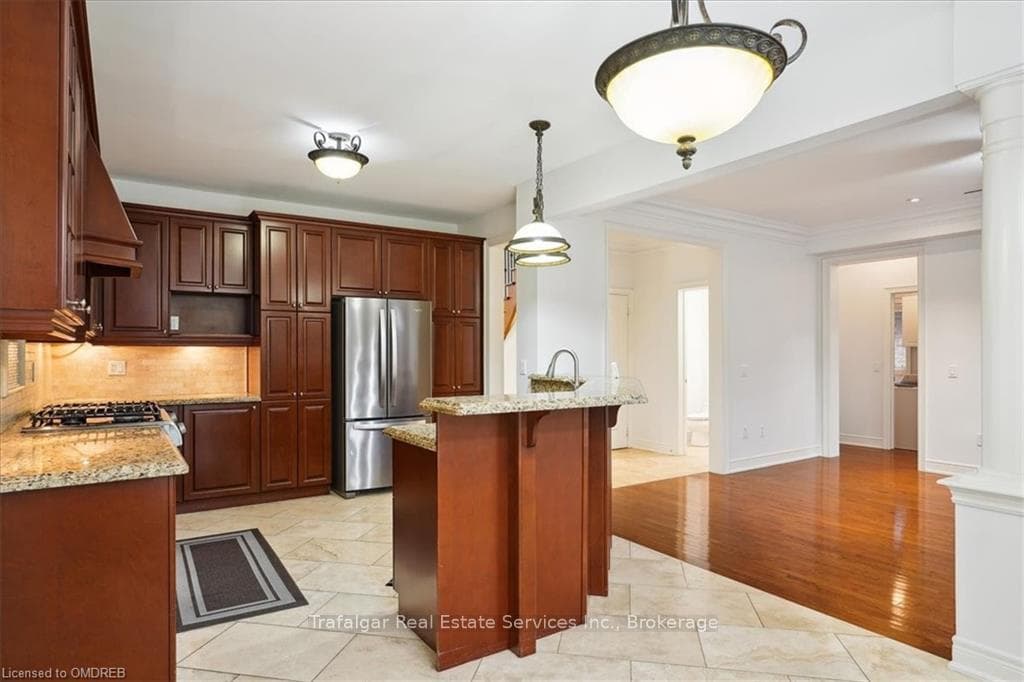 2379 ROCK POINT Drive photo 19