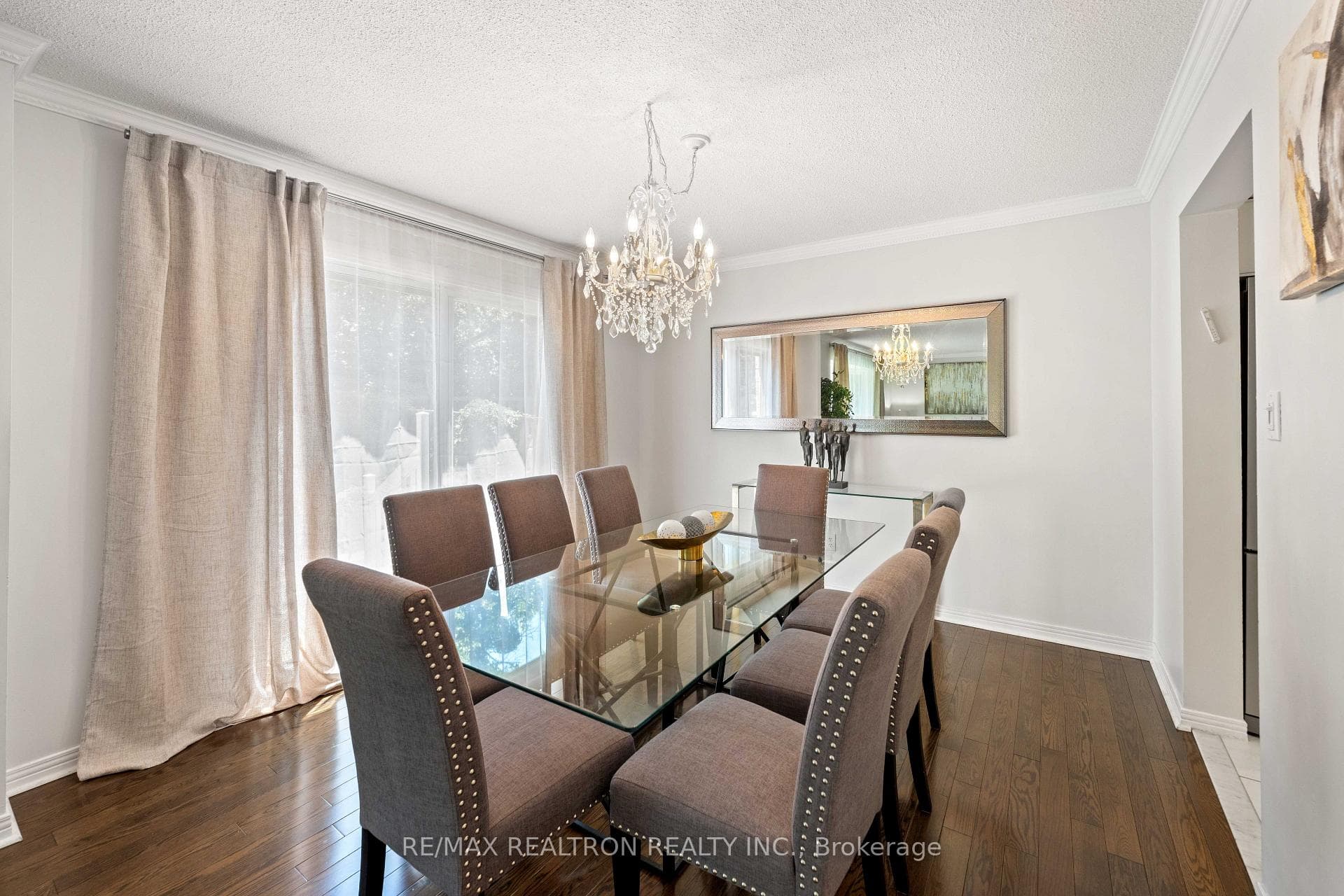 143 Spring Gate Boulevard photo 16
