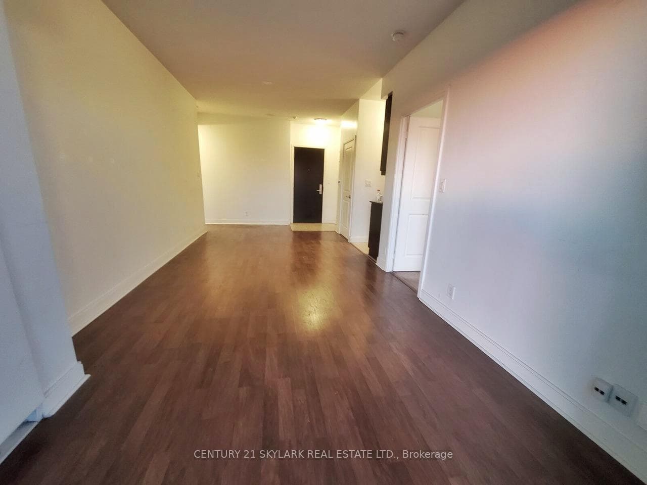 60 Absolute Avenue Unit 4305 photo 2