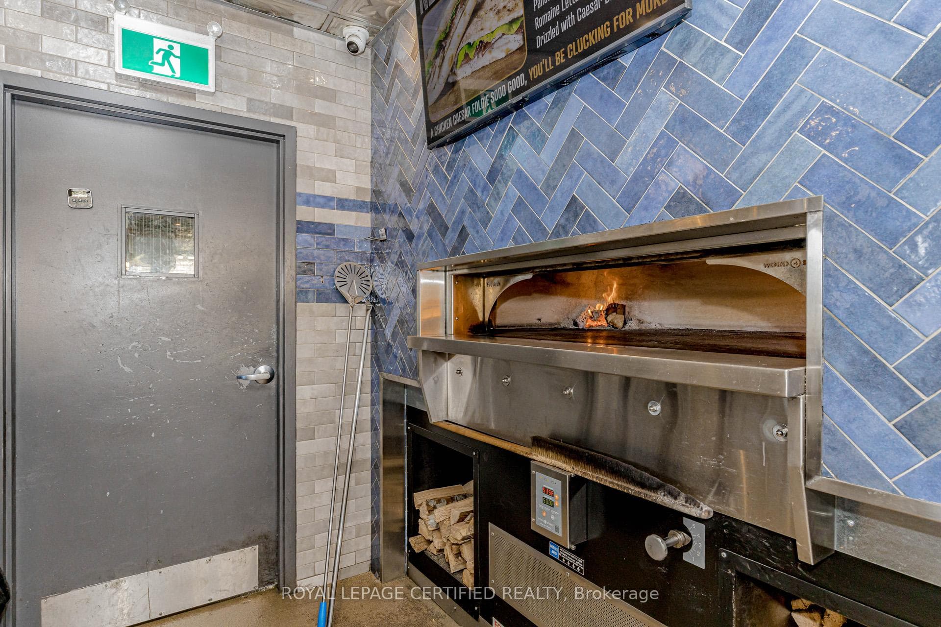8470 Highway 27 N/A Unit 101 photo 27