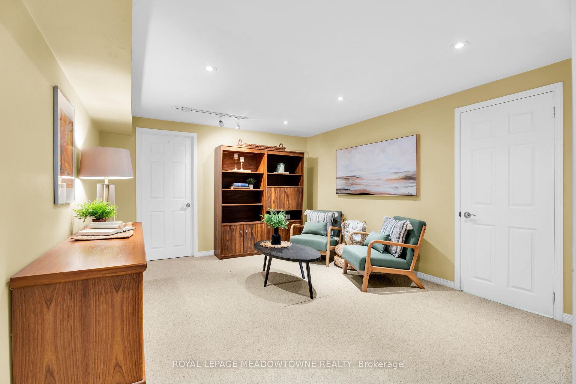 33 Parker Avenue photo 30