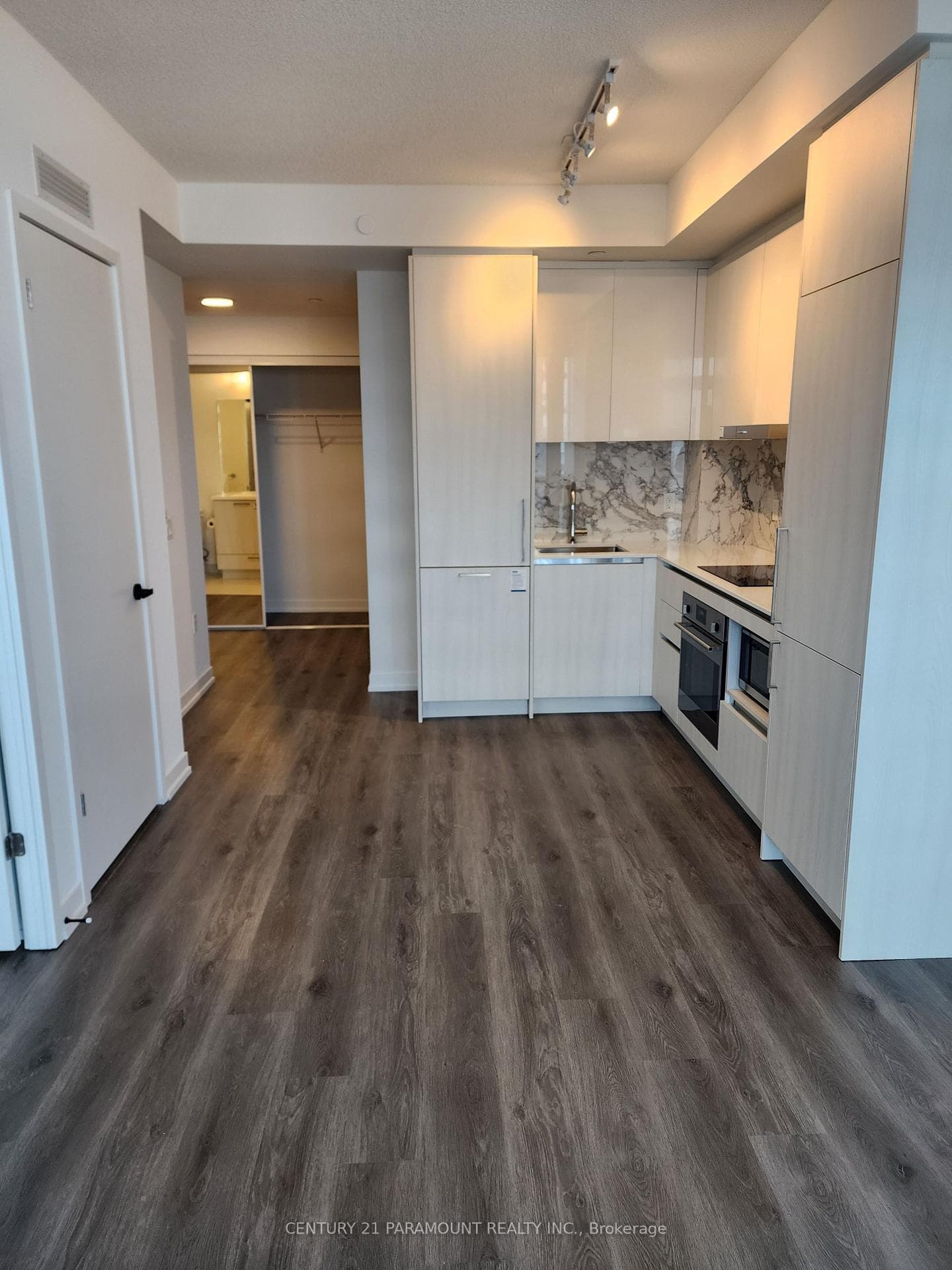 225 Commerce Street Unit 4301 photo 7