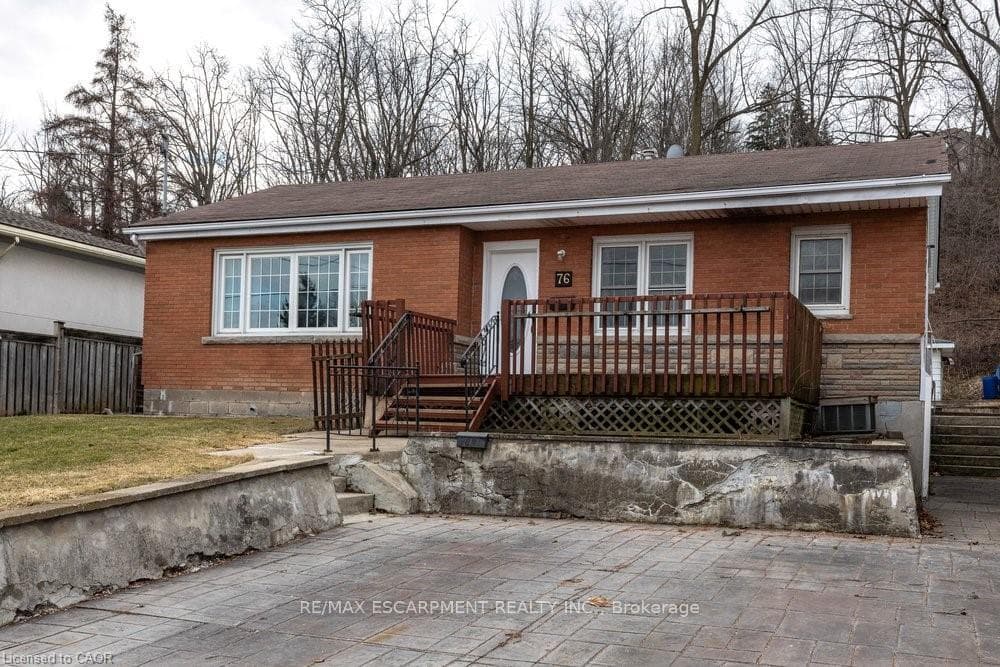 76 MARGARET Avenue photo 2