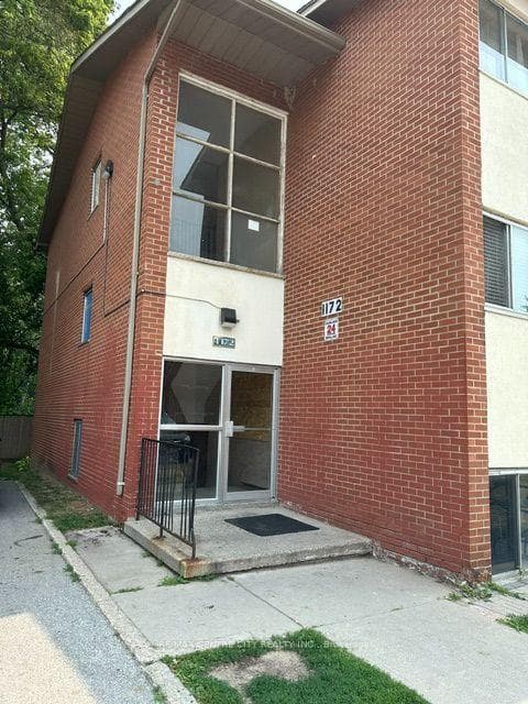 1172 Hamilton Road Unit 208 photo 15