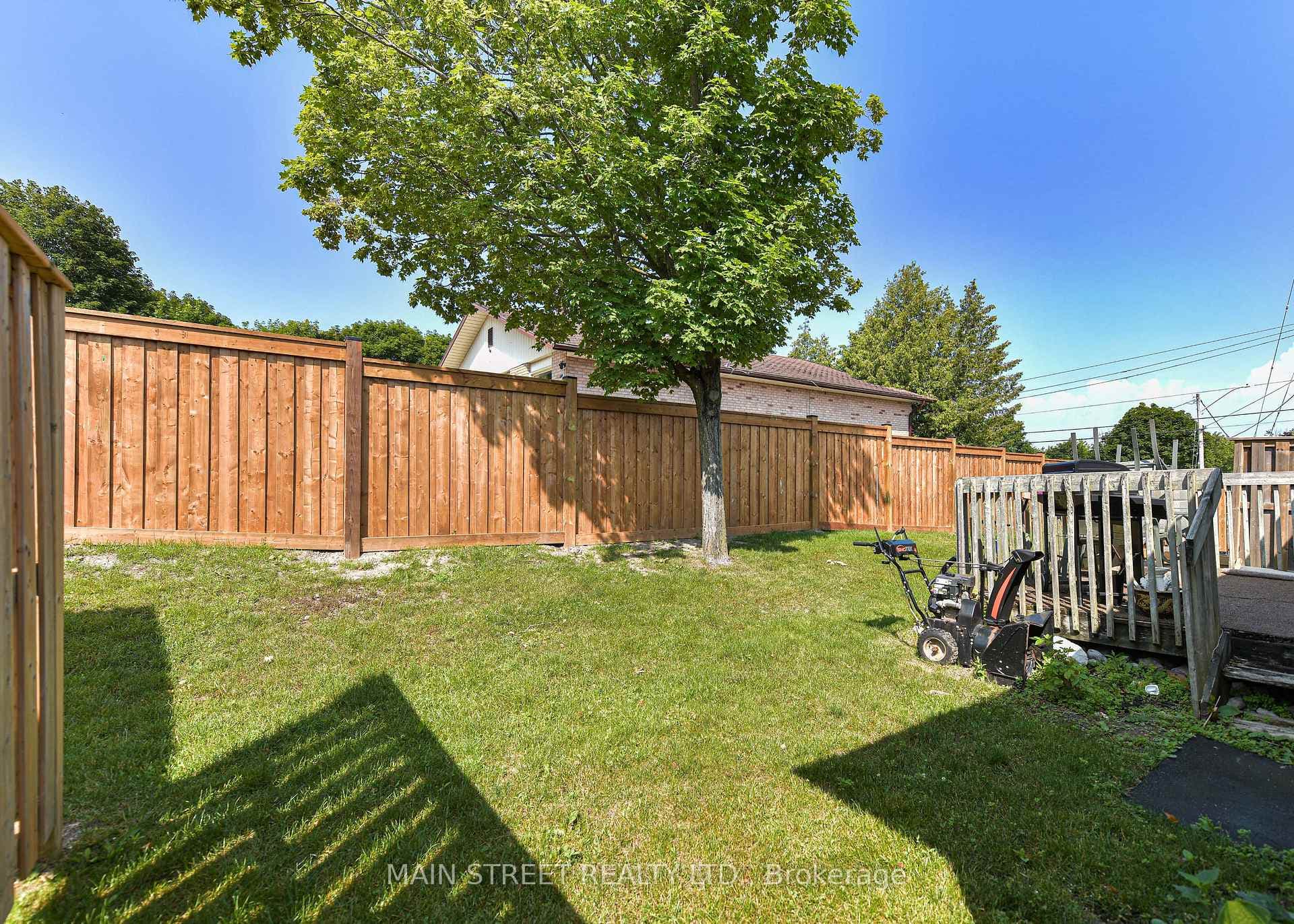 231 OXFORD Street Unit 2 photo 6