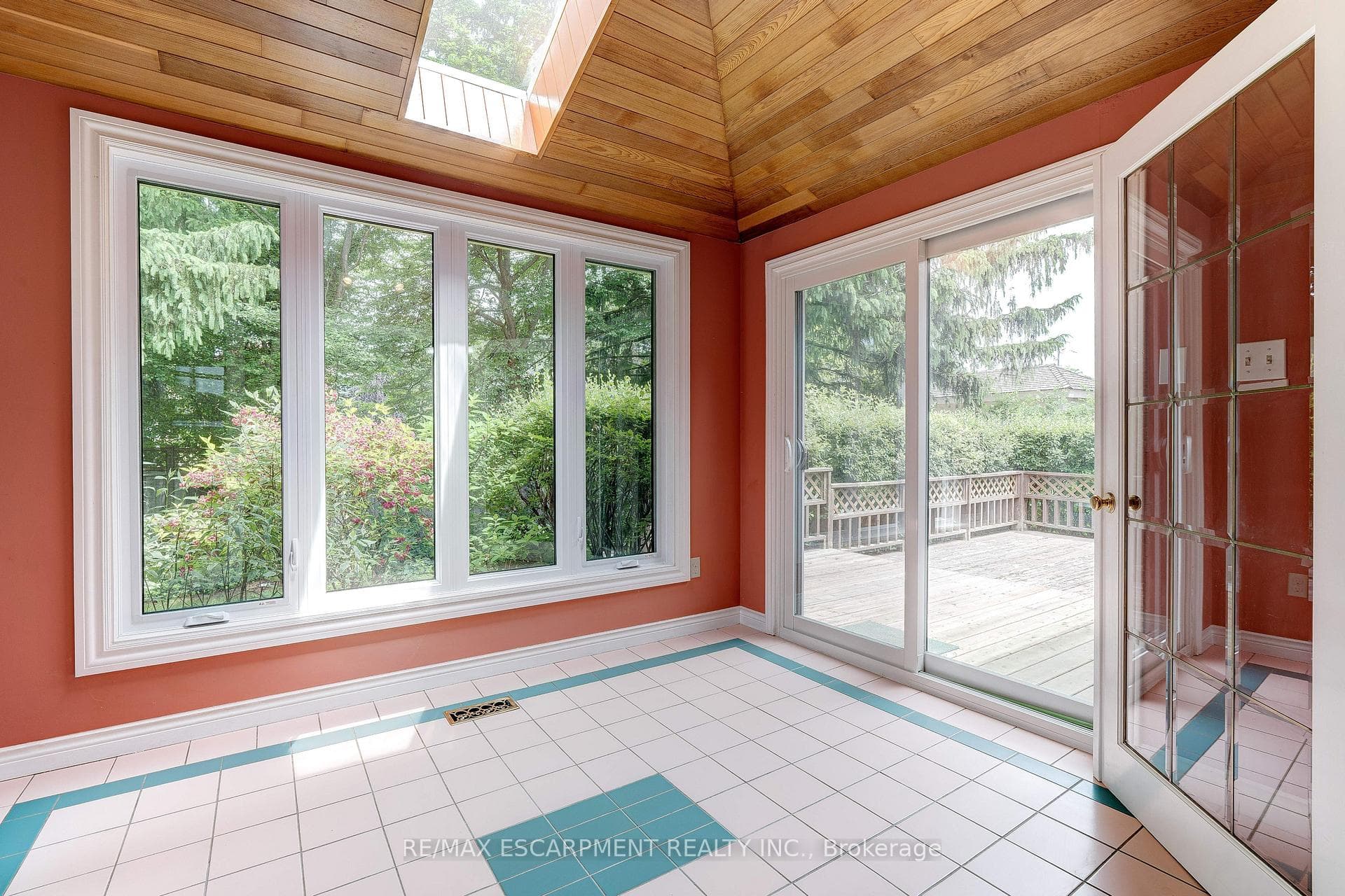 9 Peppertree Crescent photo 21