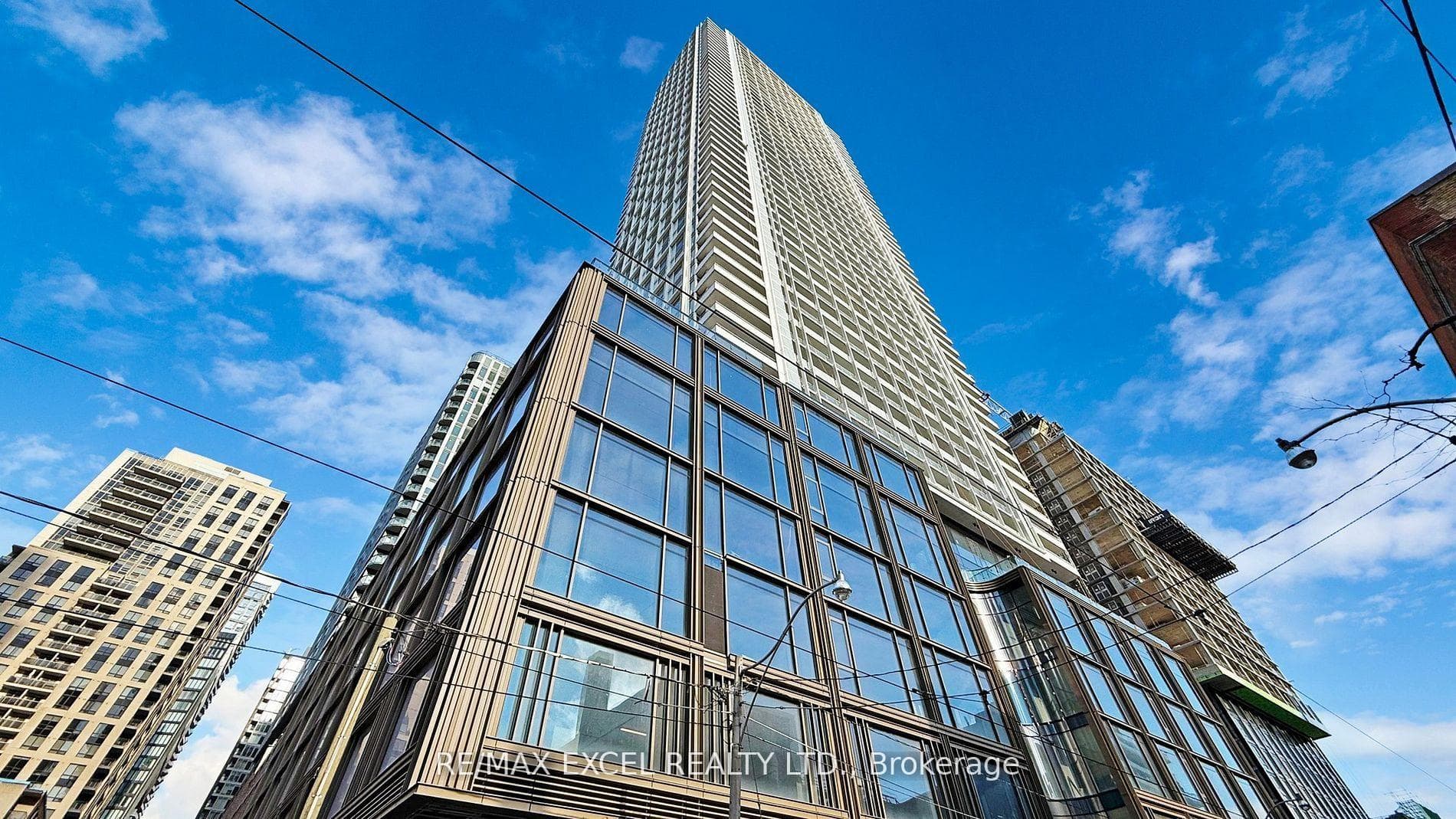 88 Queen Street Unit 4912 photo 1