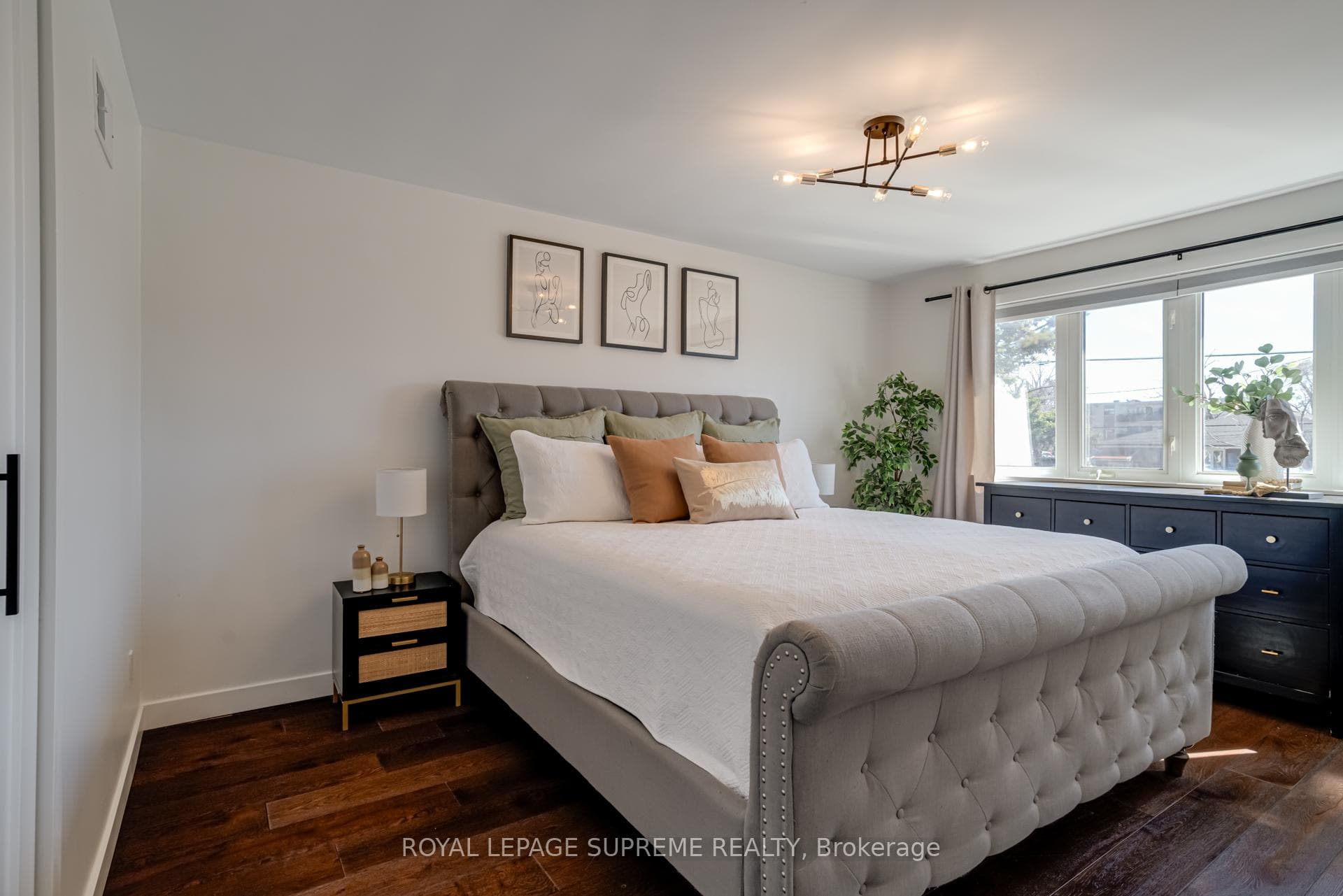 1454 Wilson Avenue photo 20